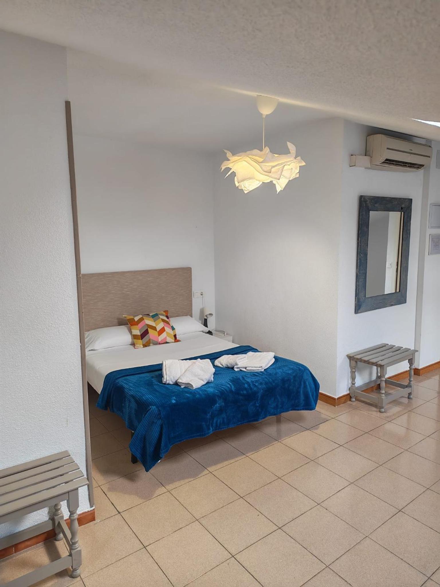 Classic Quadruple Room - Photo 1