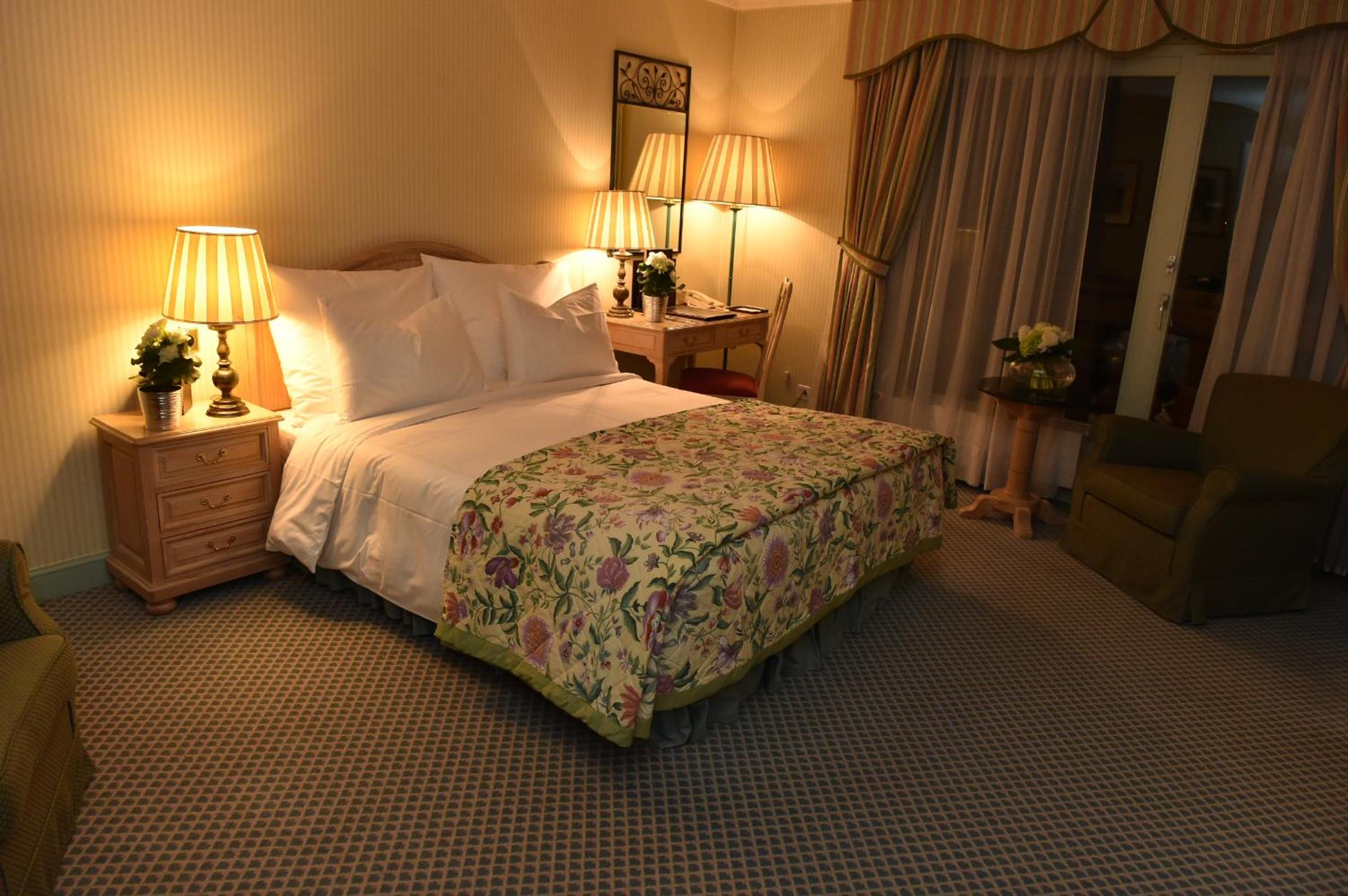 Deluxe Double Room with Golf Court View photo 1