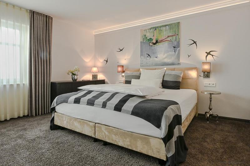 Large Double Room