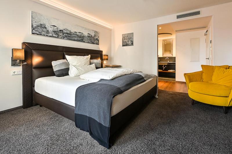 Large Double Room photo 1