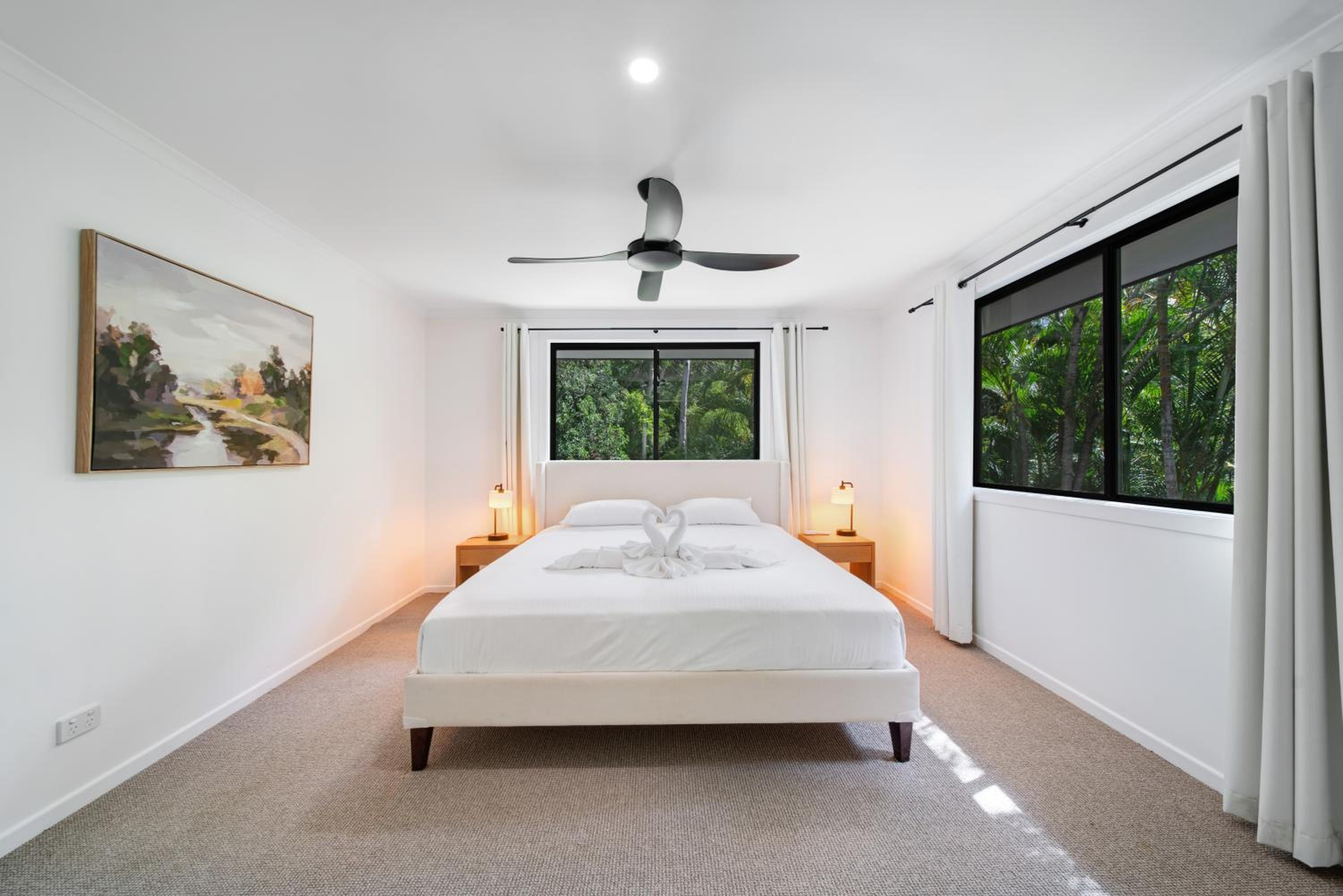Three-Bedroom House photo 1