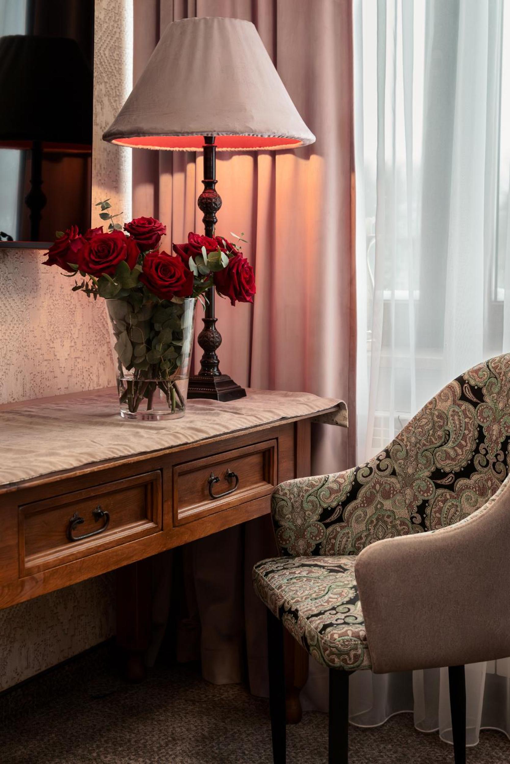 Deluxe Suite photo 2