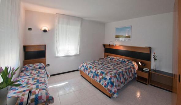 Triple Room photo 2