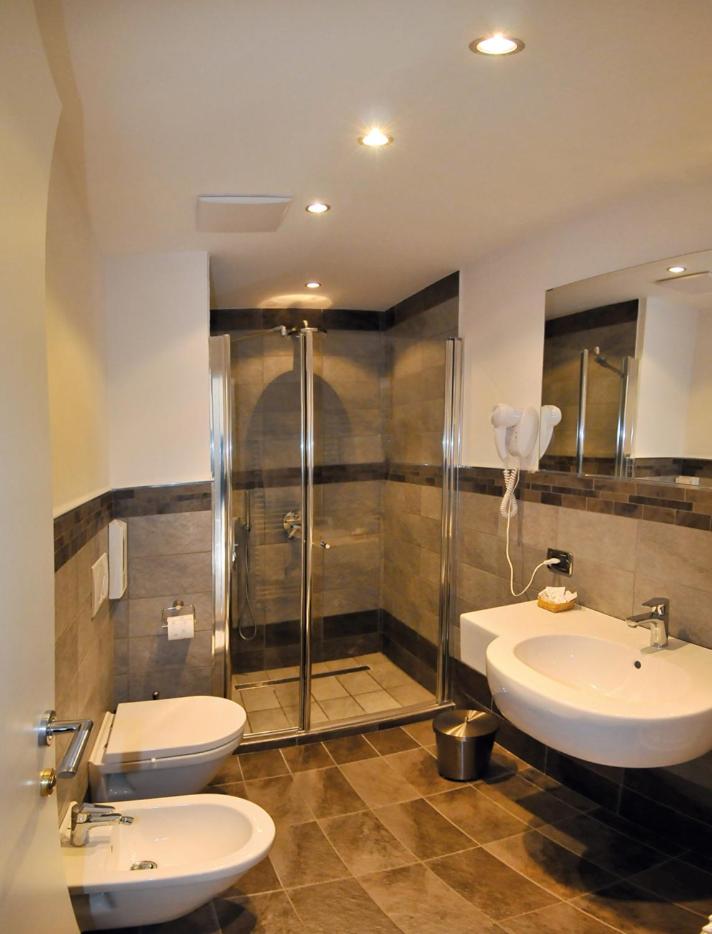 Double or Twin Room photo 2