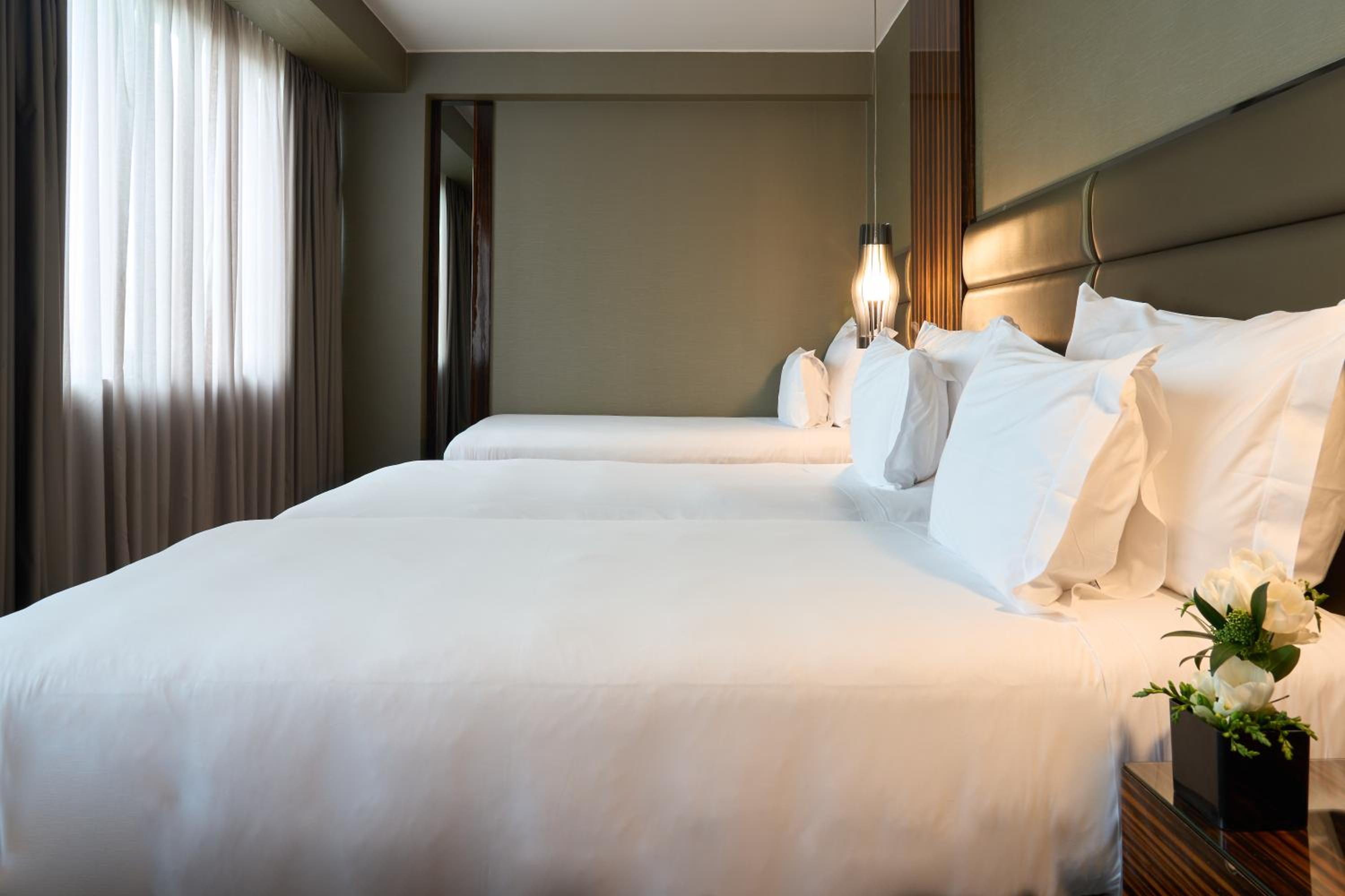 Deluxe Triple Room - Photo 4