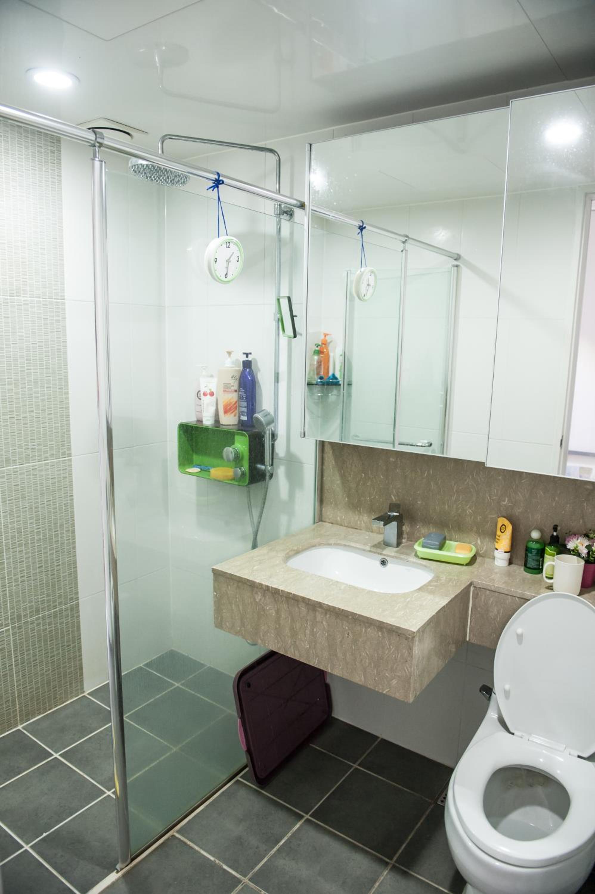 Family Room with Bathroom - Photo 43