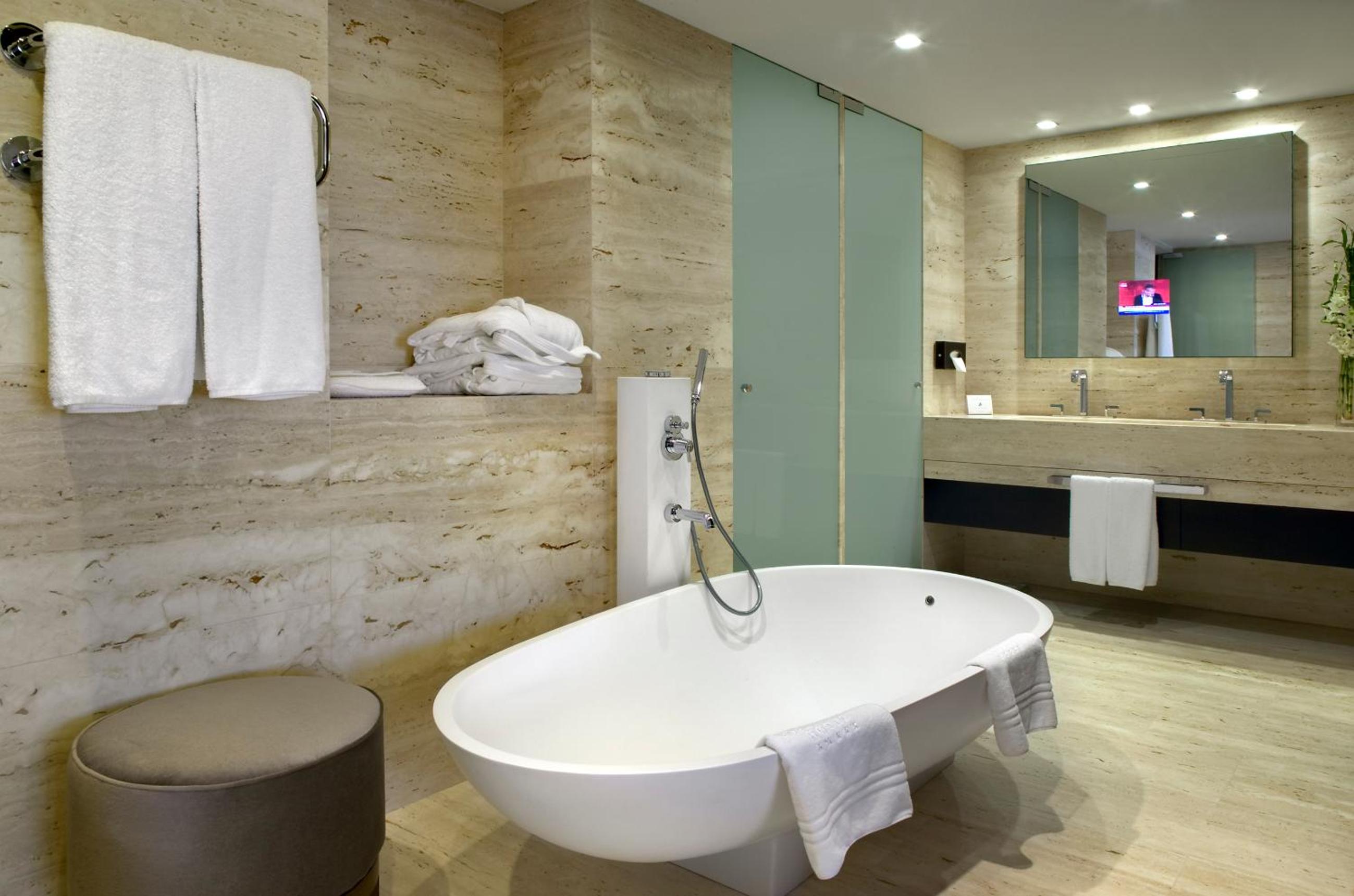 Penthouse - Photo 6