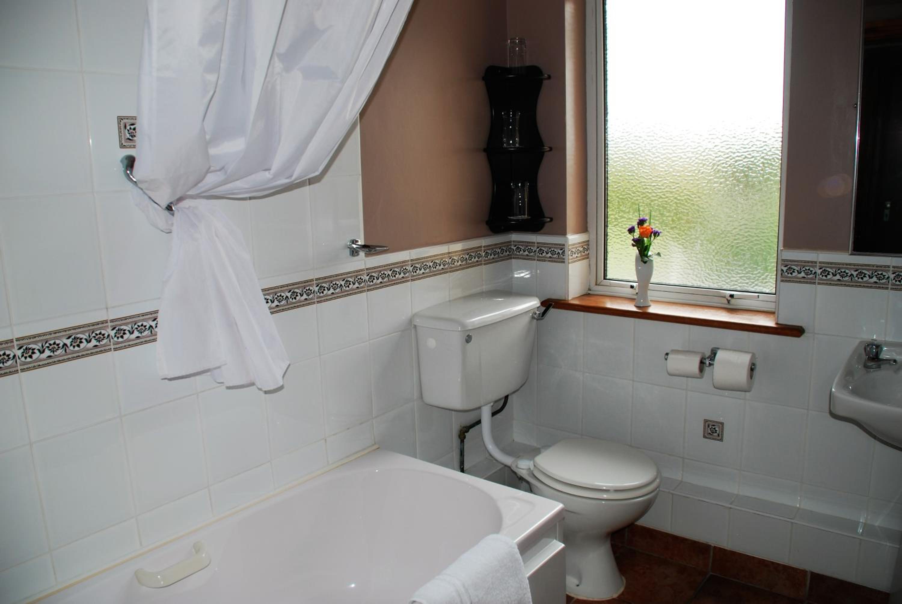 Double Room with Shower photo 3