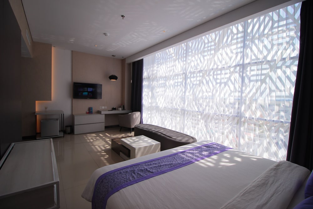 Suite - Photo 4