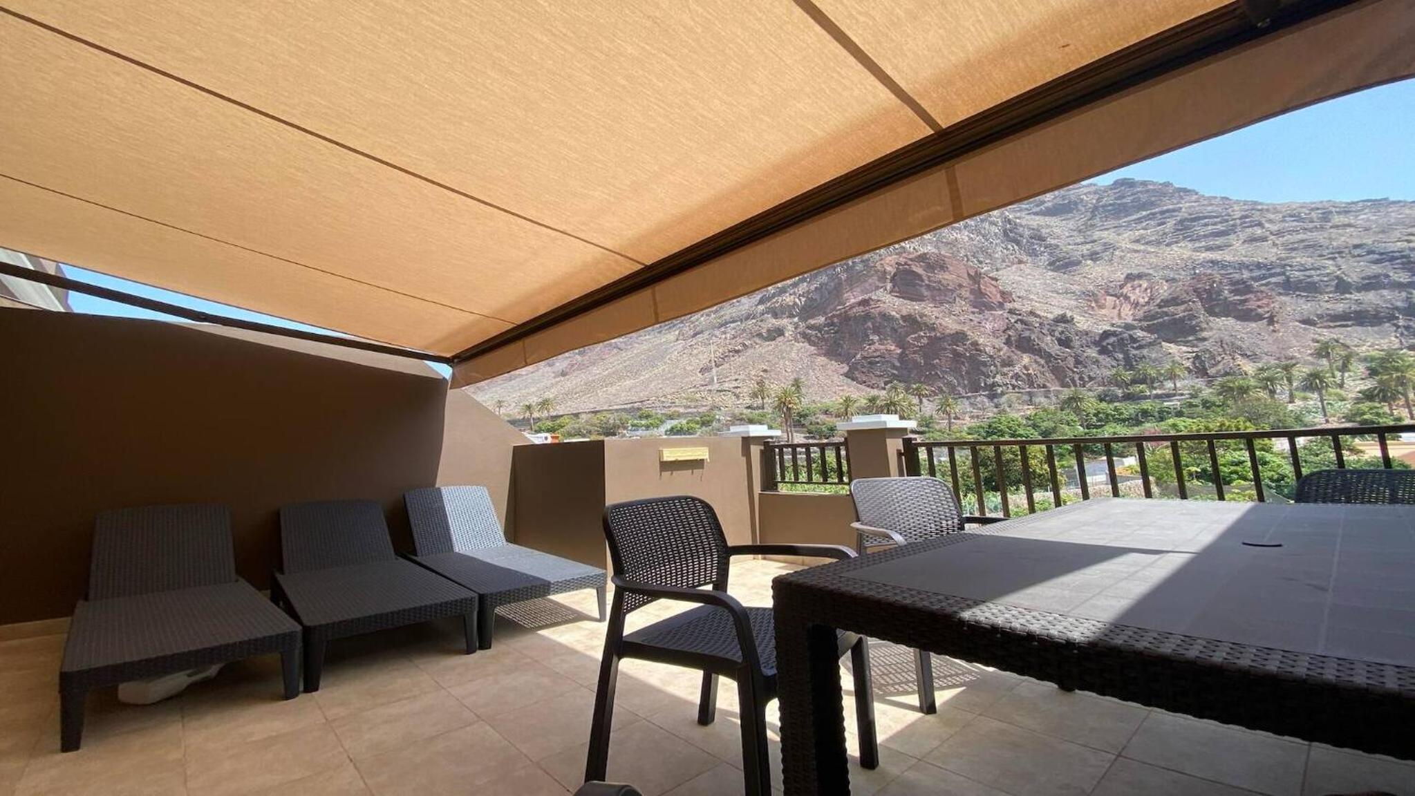 Two-Bedroom Apartment with Balcony and Terrace