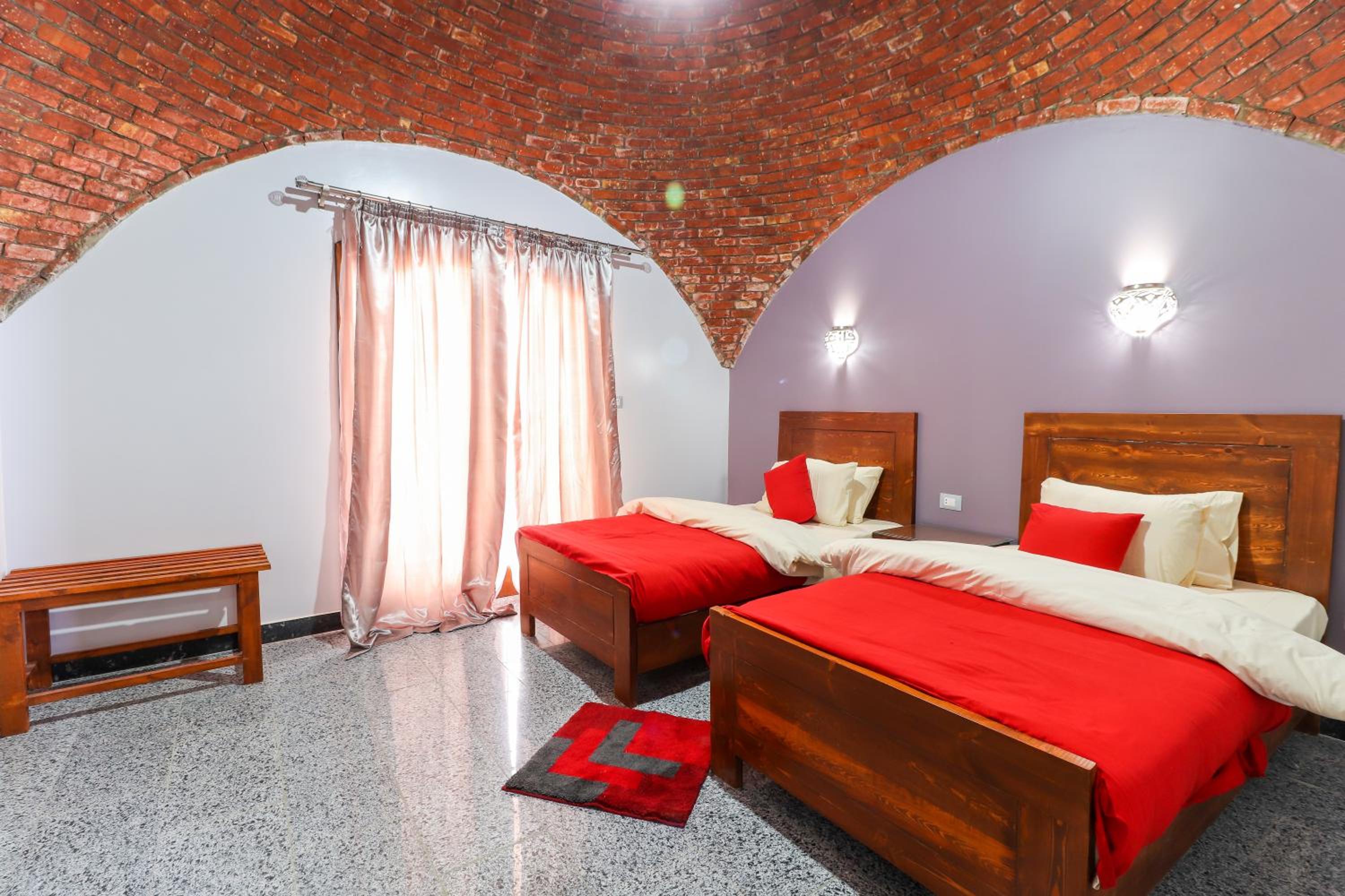 Standard Twin Room with Sea View photo 1
