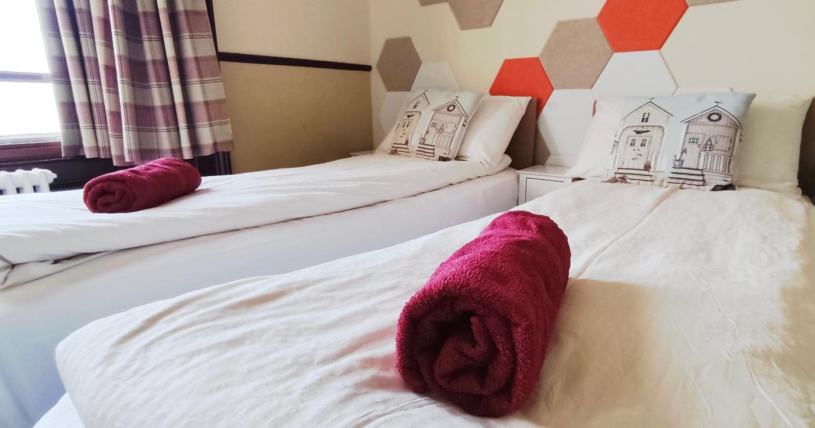 Standard Twin Room with Sea View photo 3