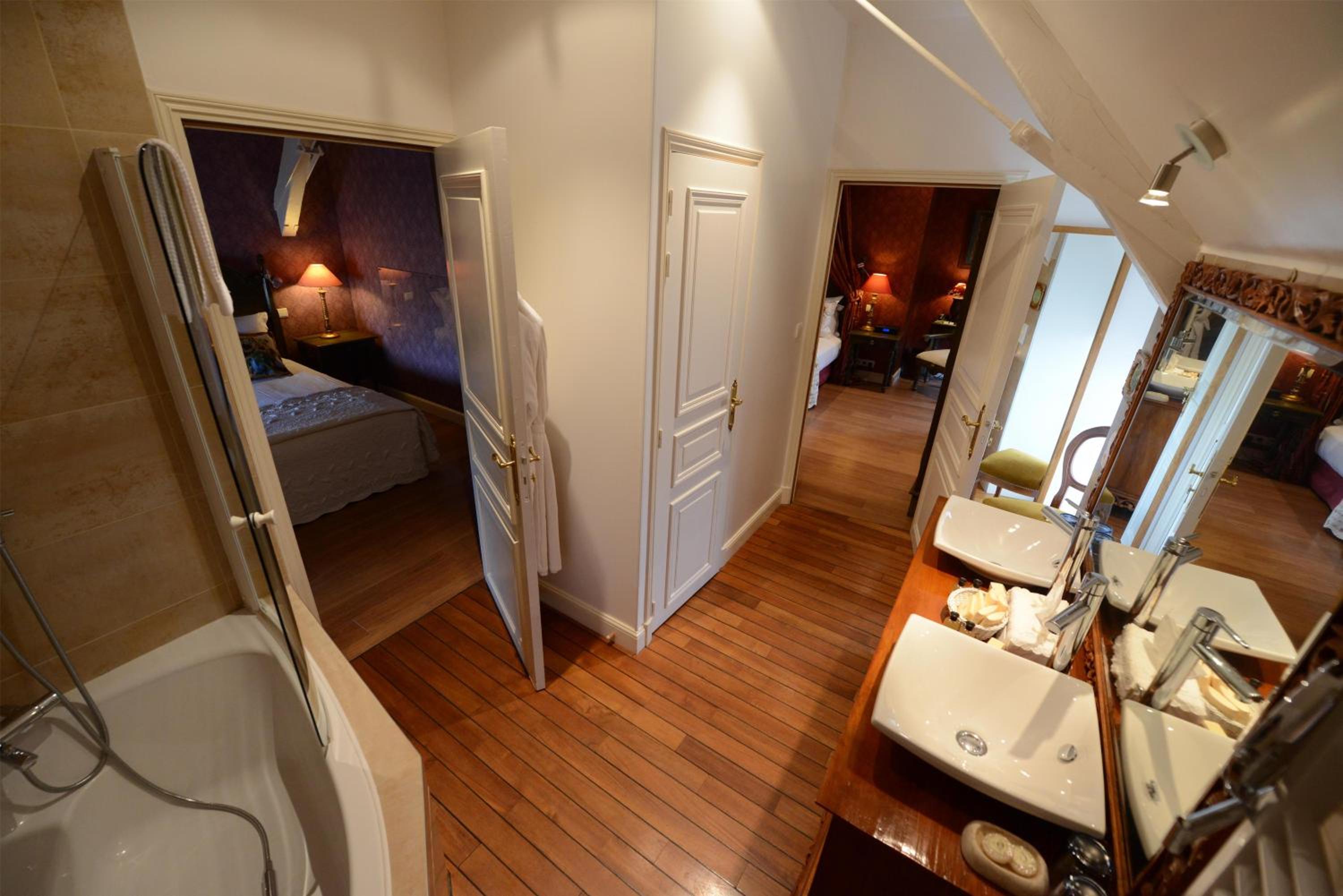 Family Manor Room photo 3