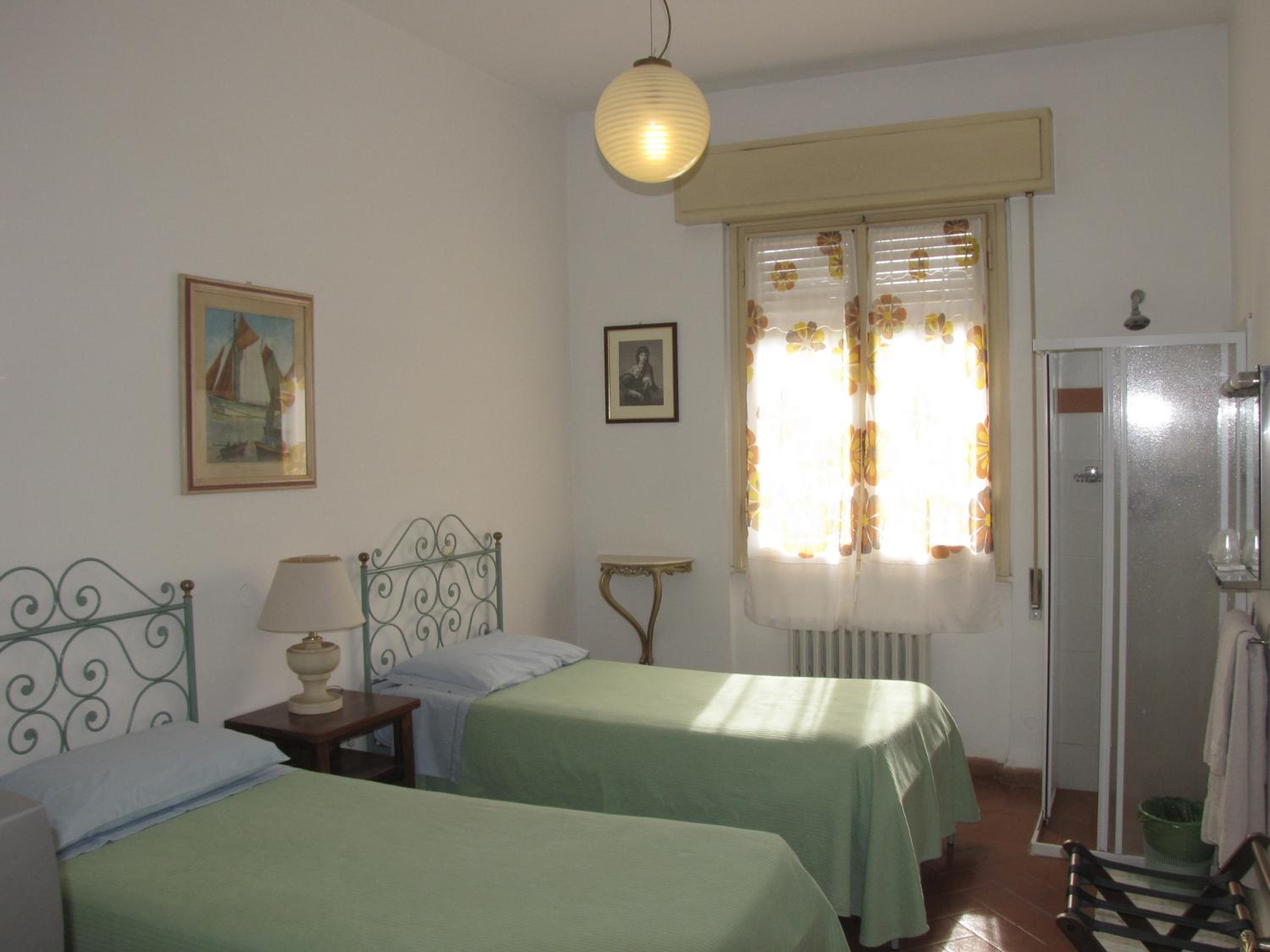 Double Room with external bathroom