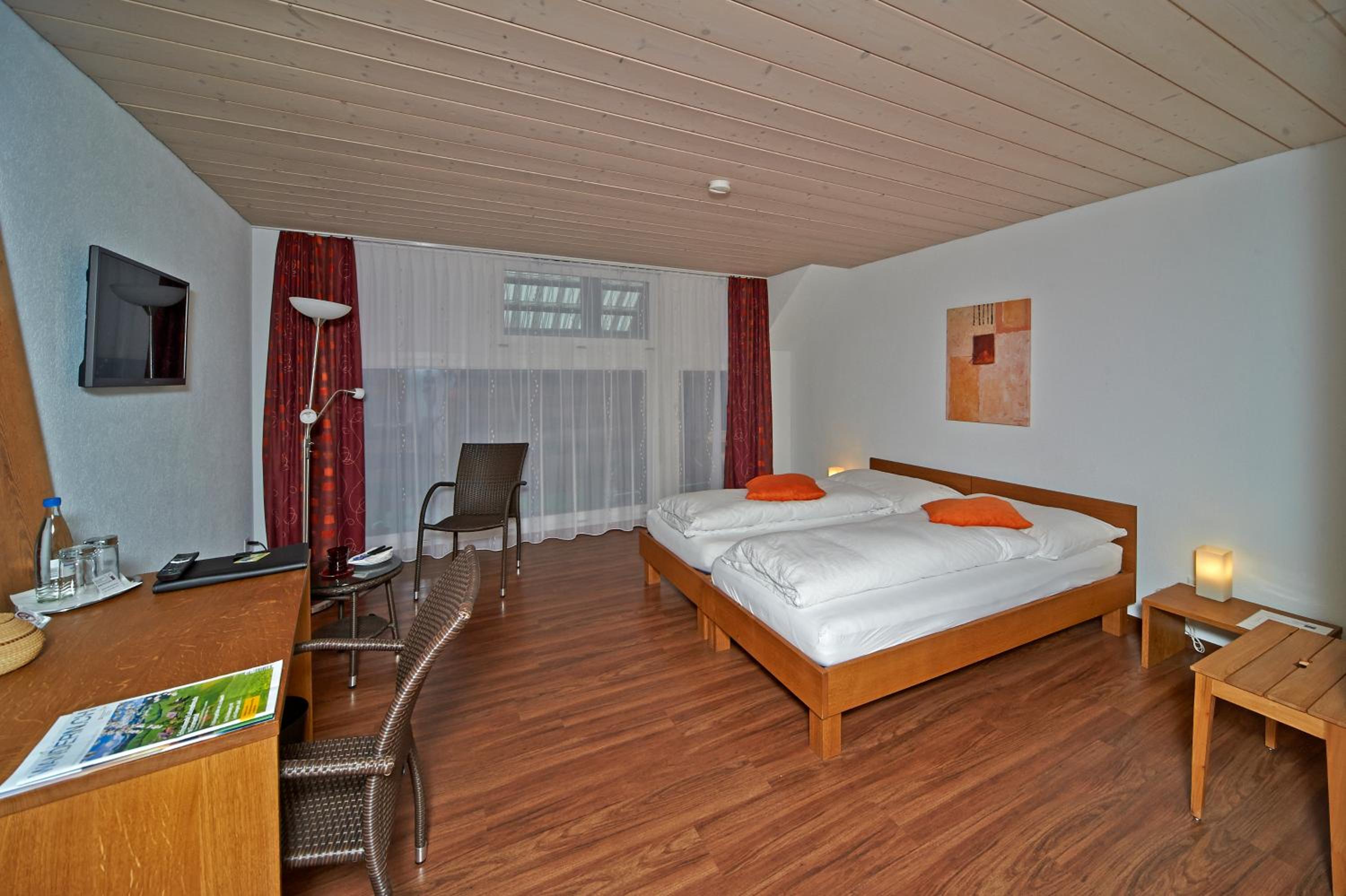 Double Room - Photo 3