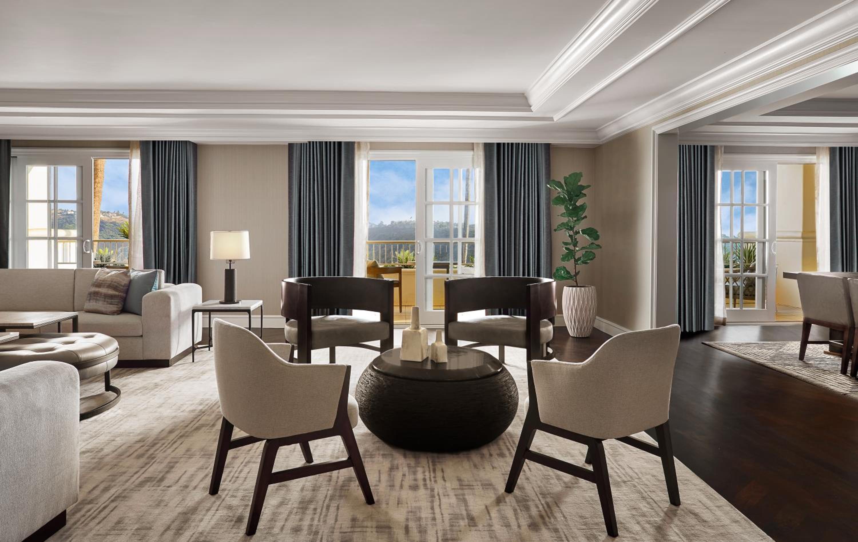 Presidential Suite photo 3