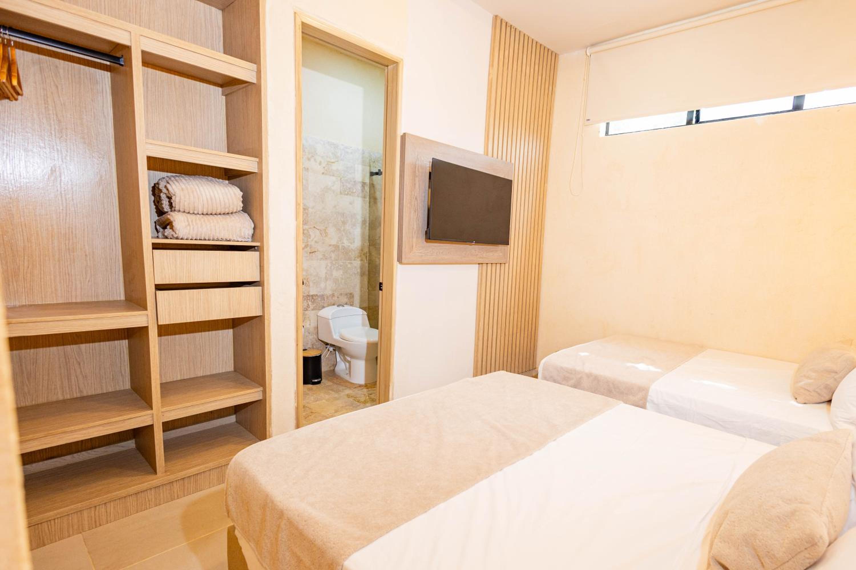 Superior Triple Room photo 2