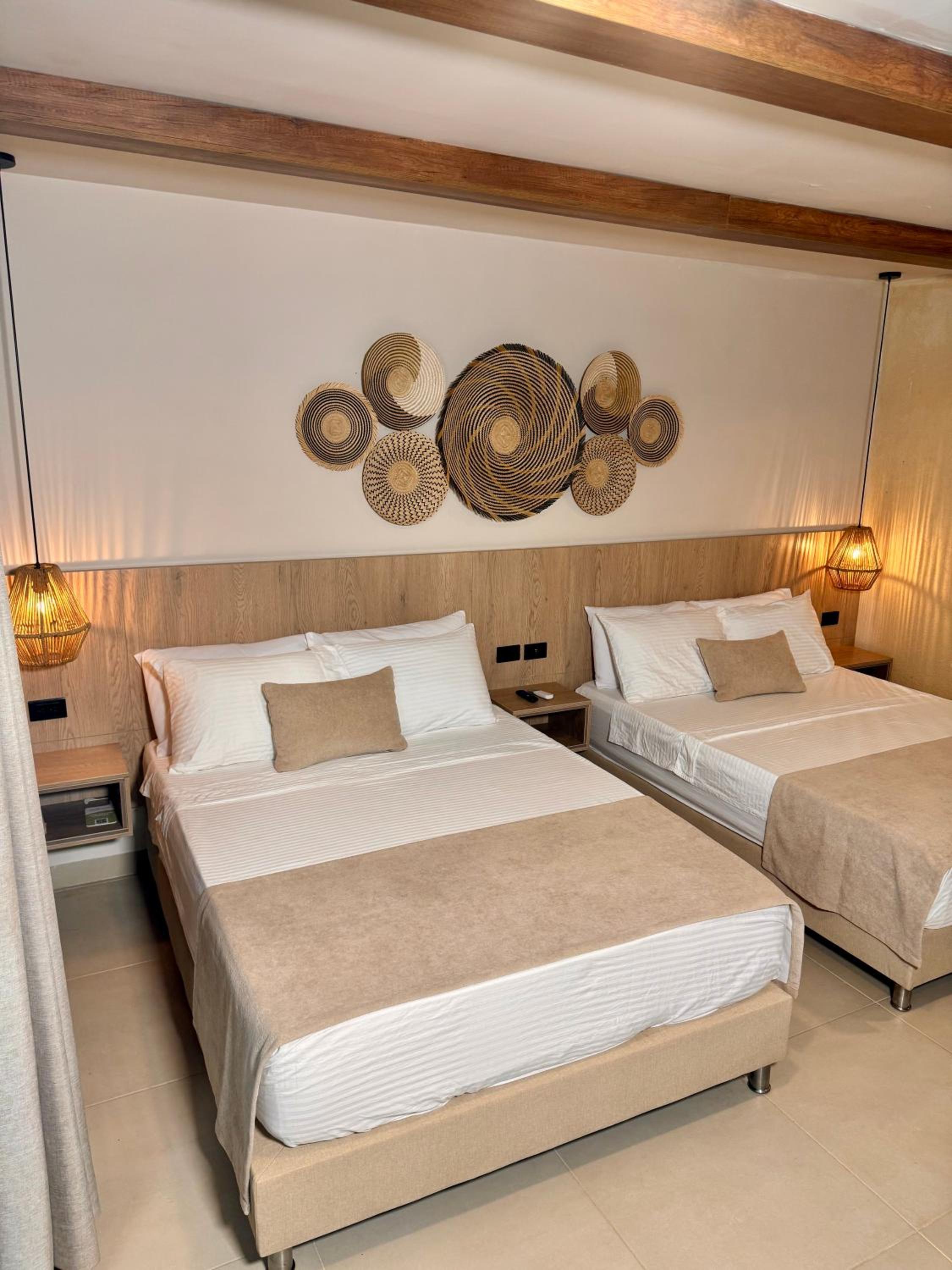 Deluxe Quadruple Room photo 3