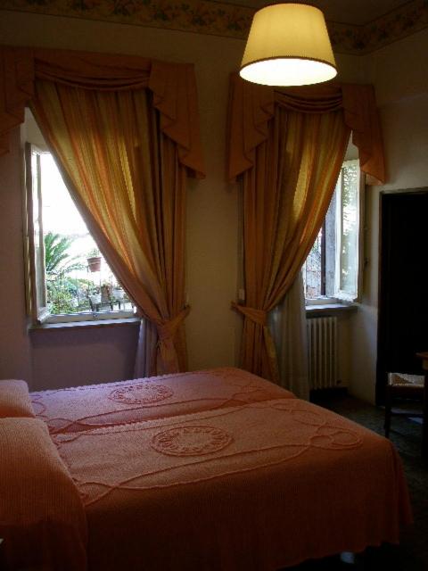 Double or Twin Room with View photo 3