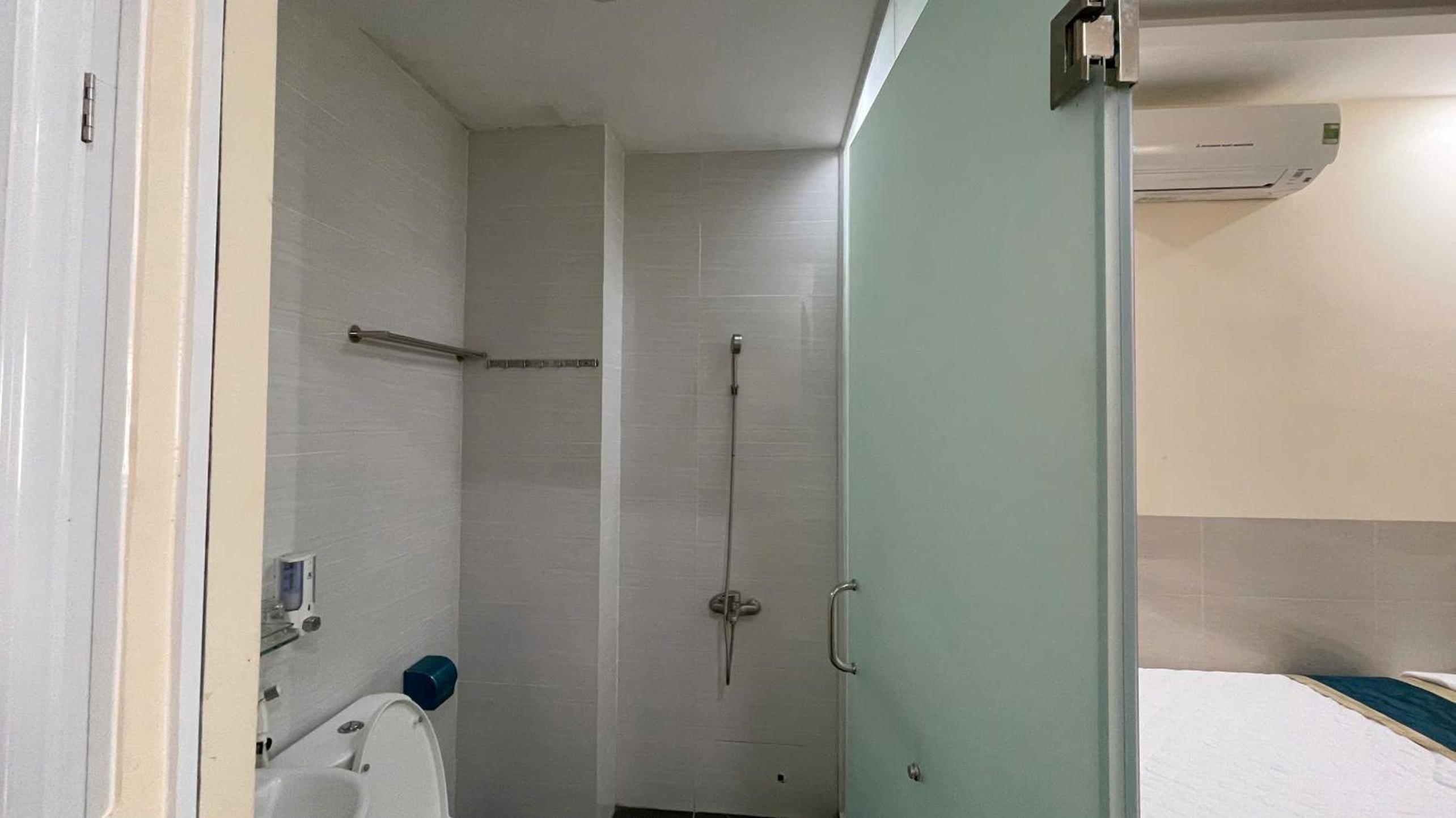 Budget Double Room photo 3