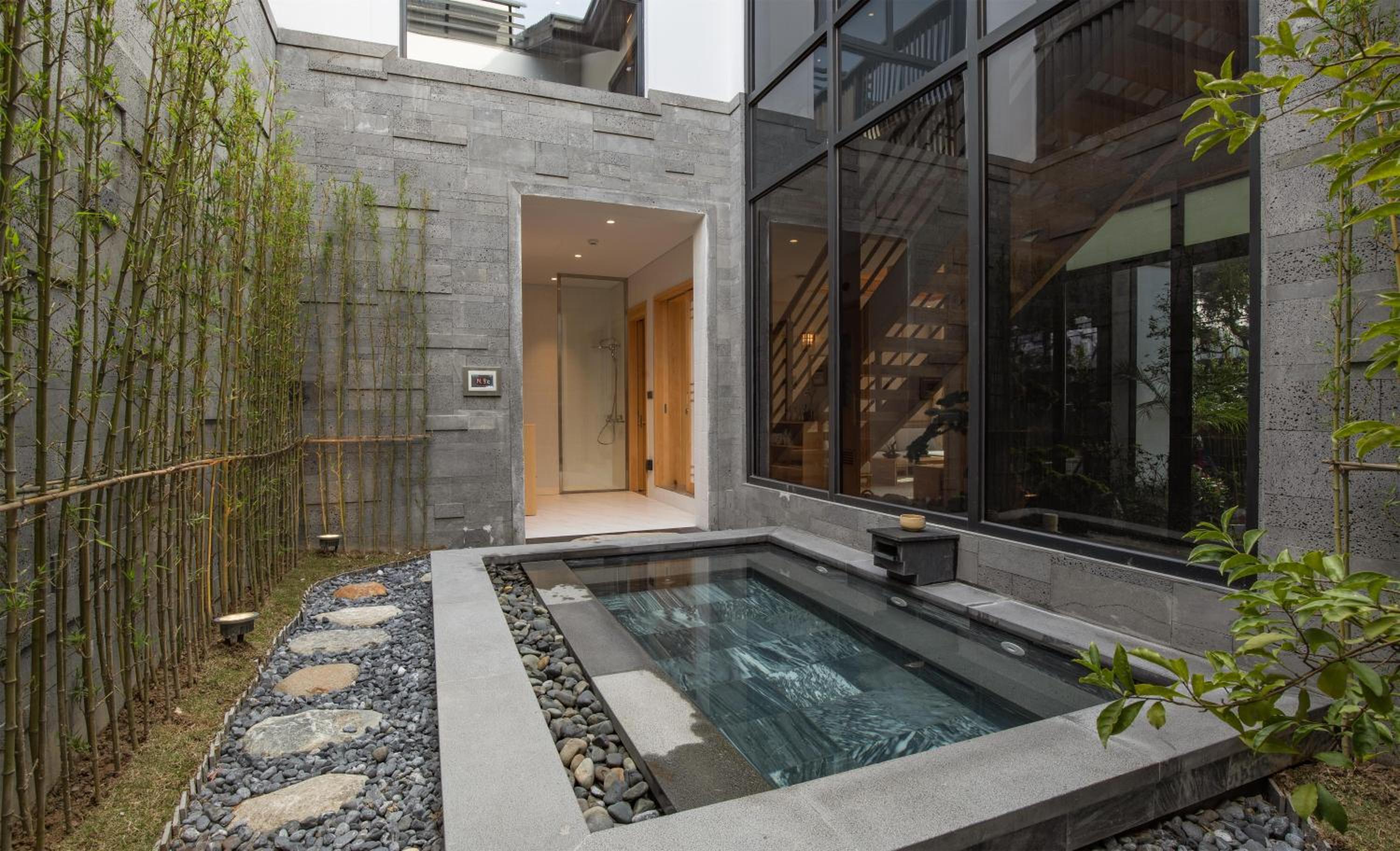 Three-Bedroom Deluxe King Villa