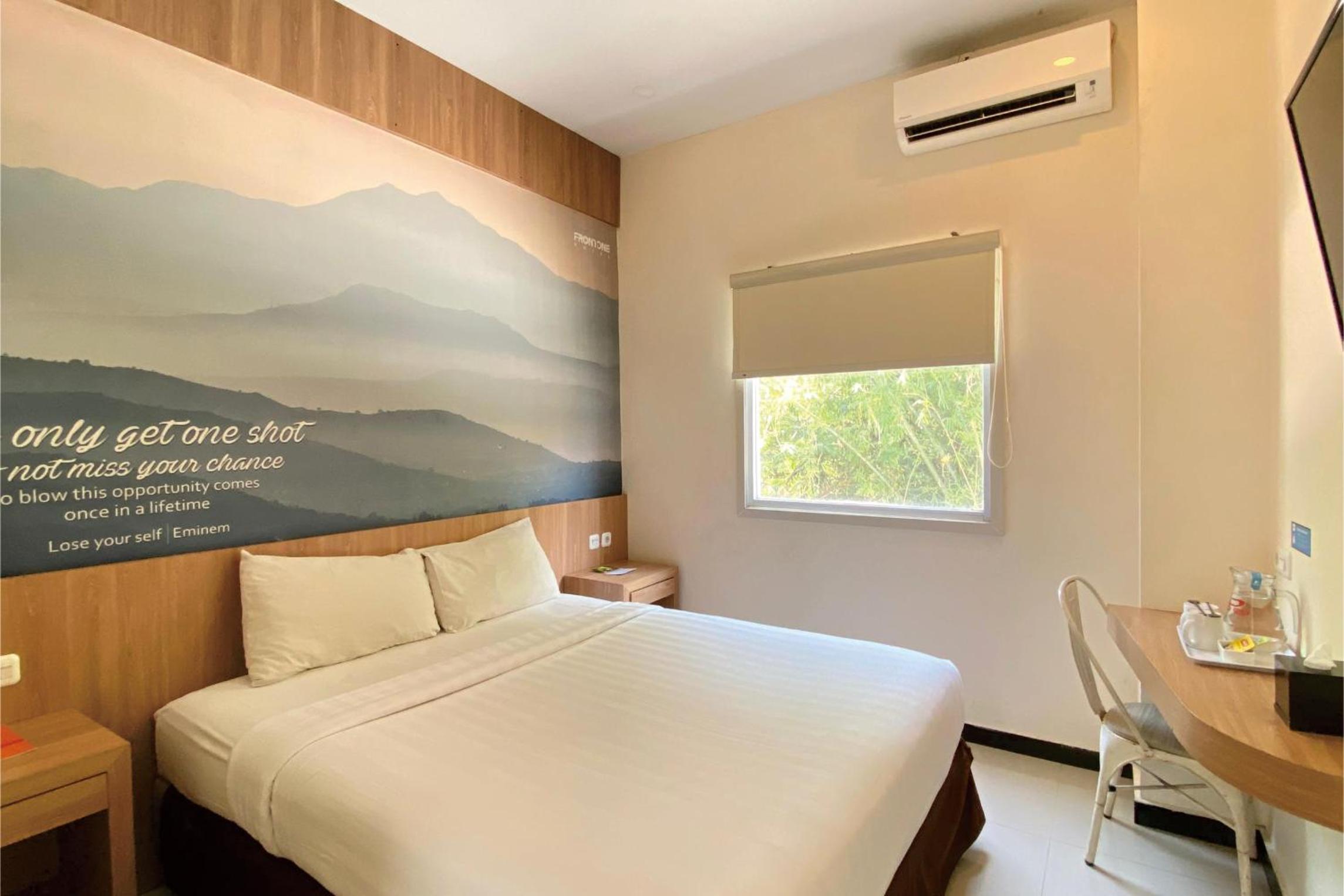 Superior King Room - Photo 4