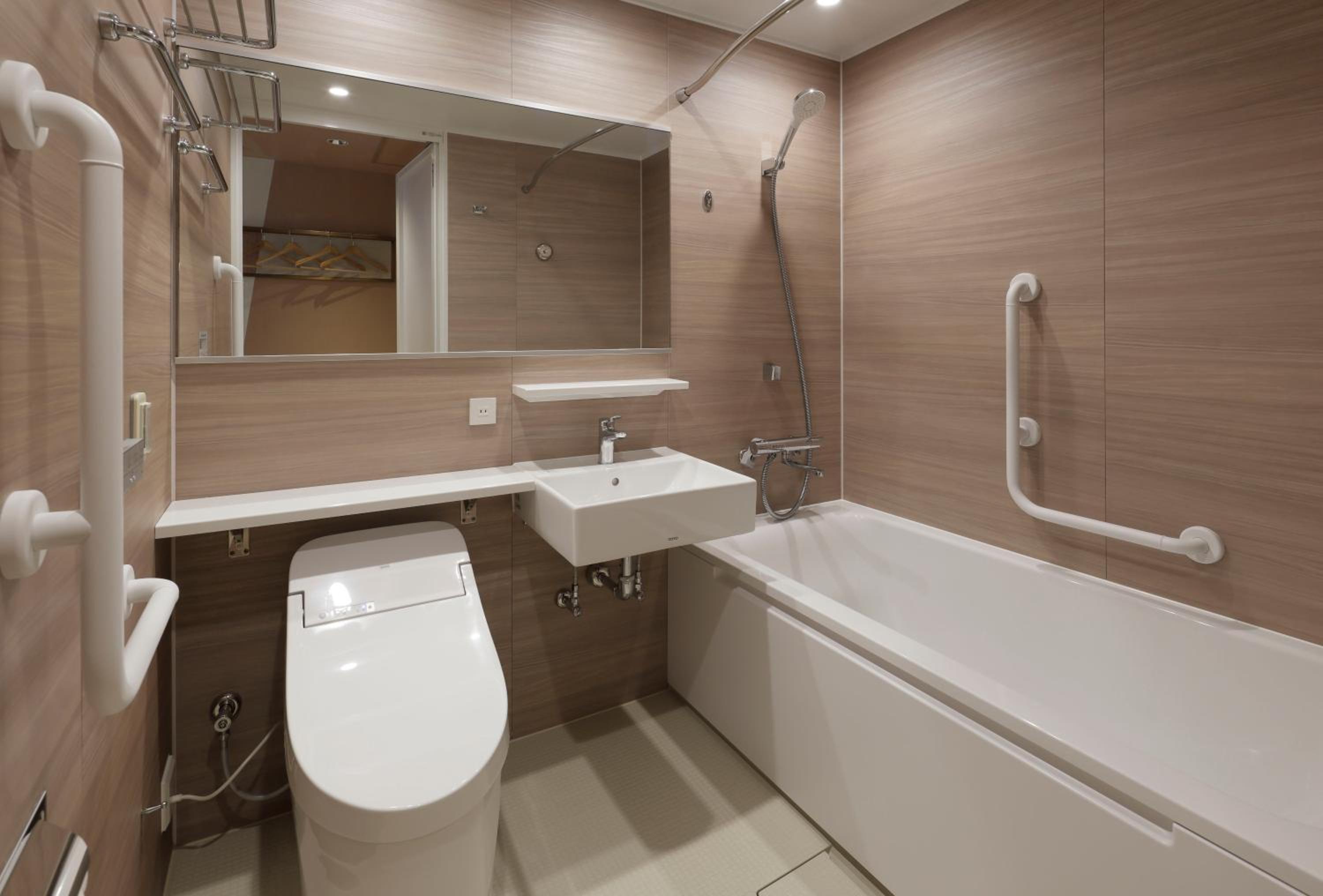 Accessible, 2 beds photo 2