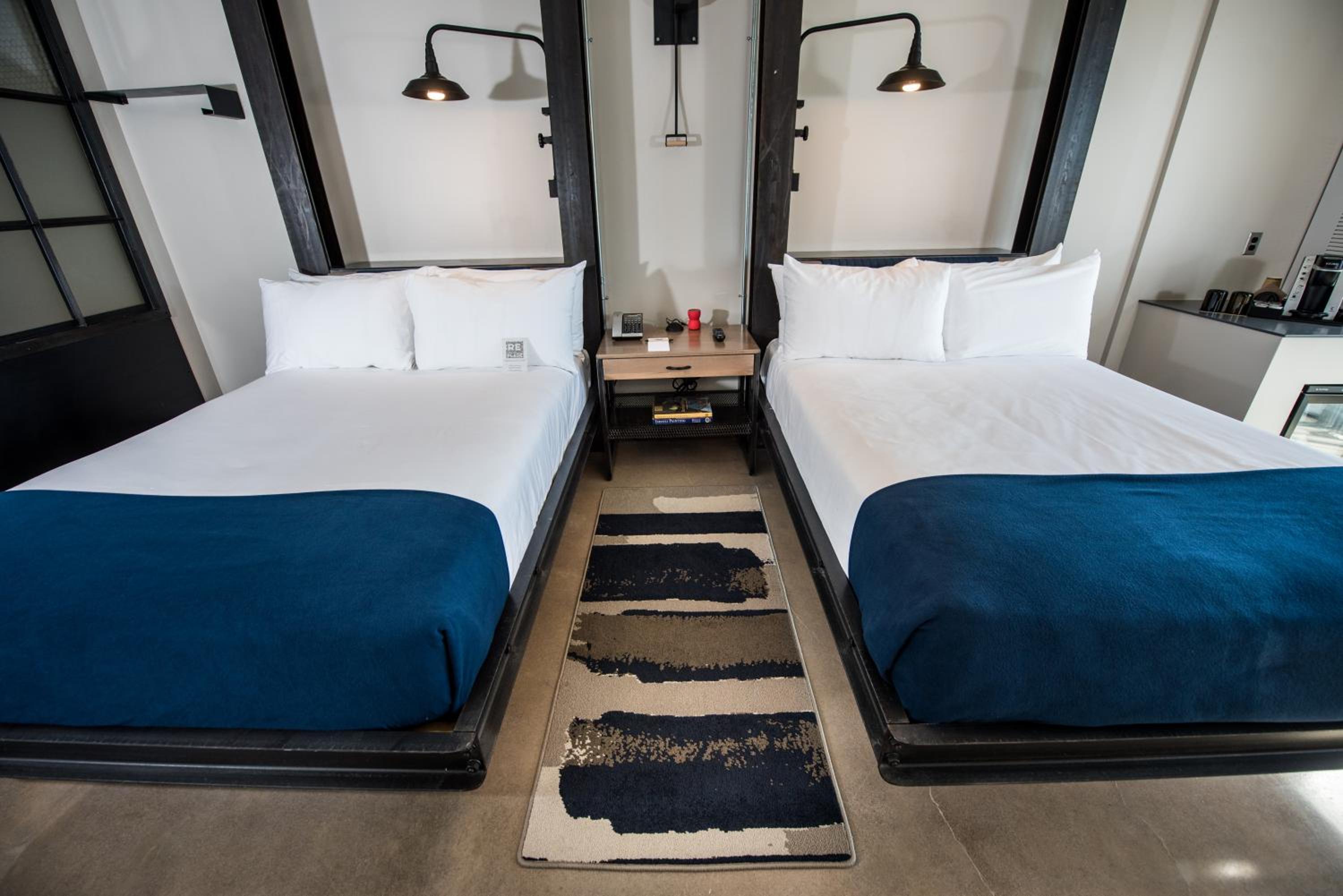 Standard Double Room - Photo 4