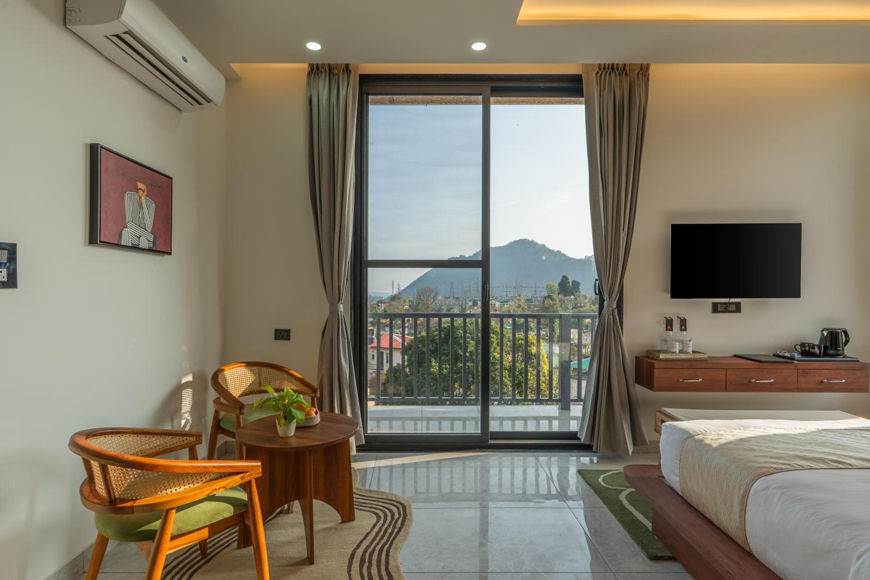 King Room with Balcony