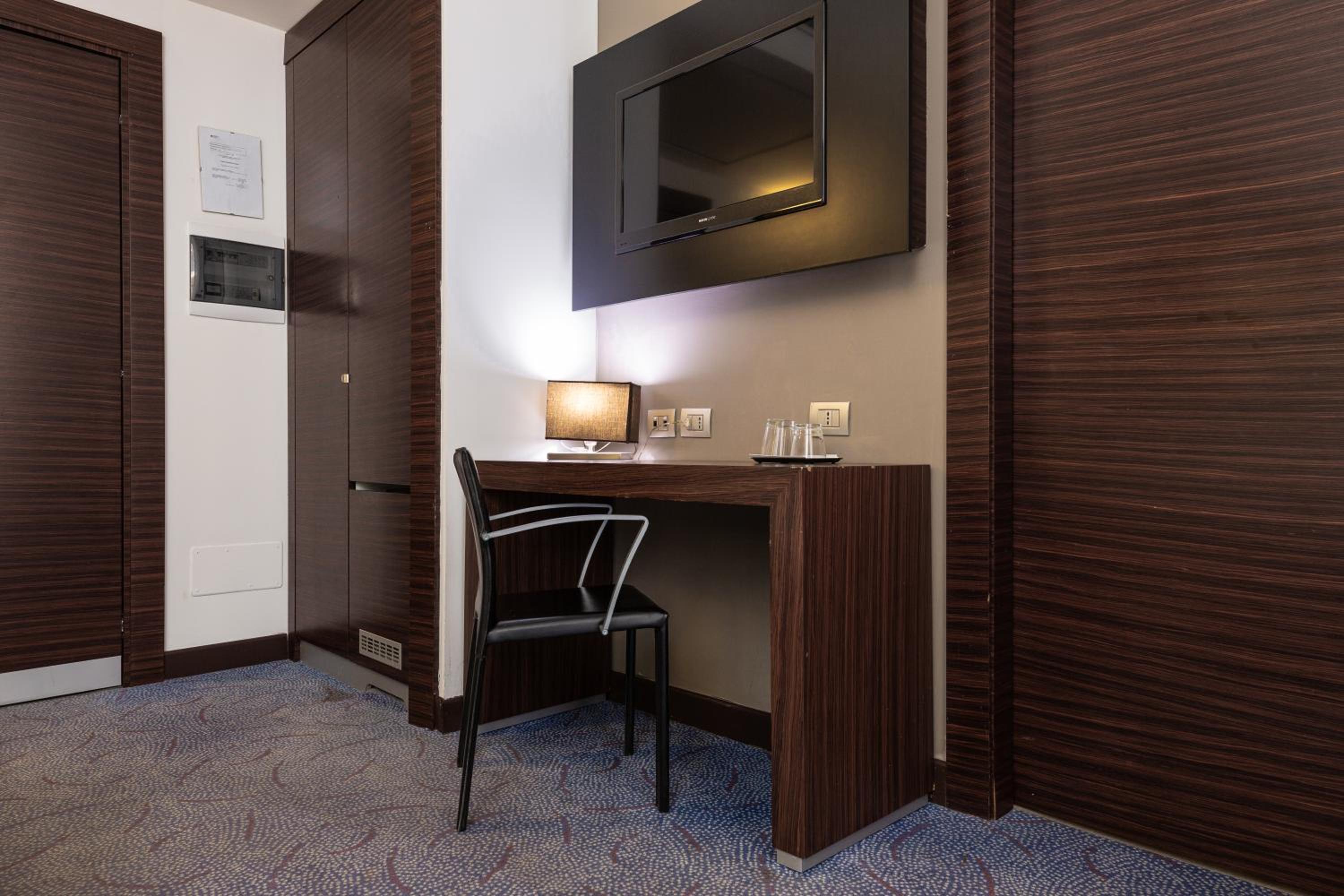 Two Connecting Double Rooms photo 2