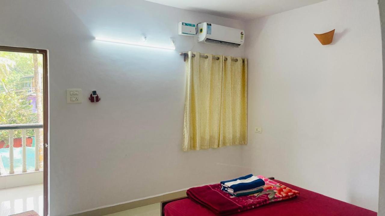 Deluxe Double Room with Balcony photo 3