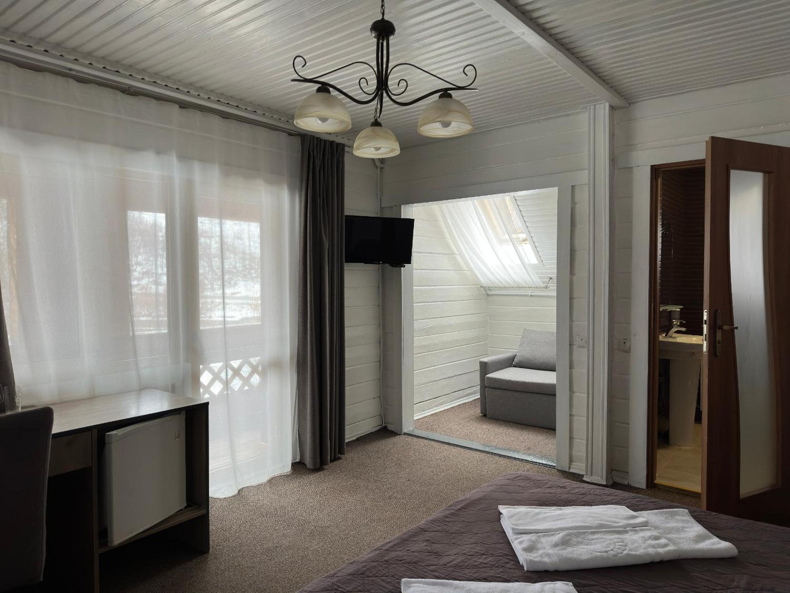 Double Room with Balcony photo 2