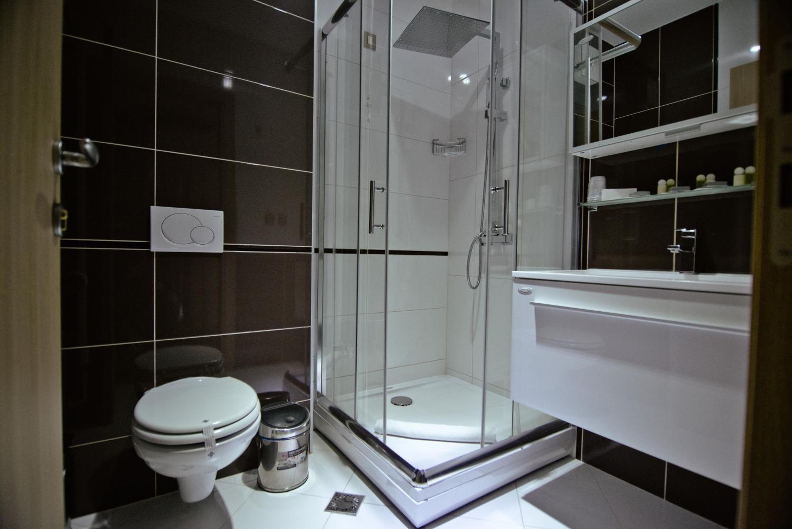 Single Room photo 2
