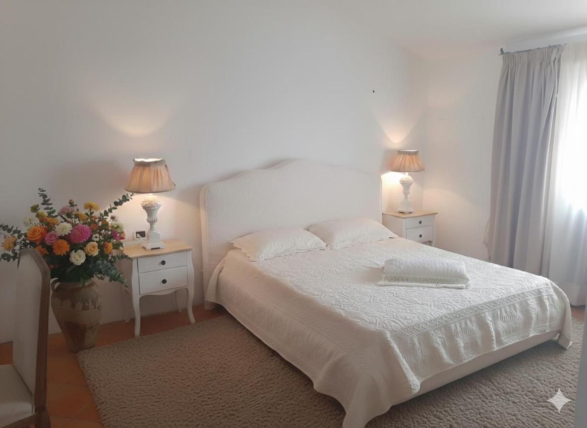 Double Room with Balcony and Sea View photo 2