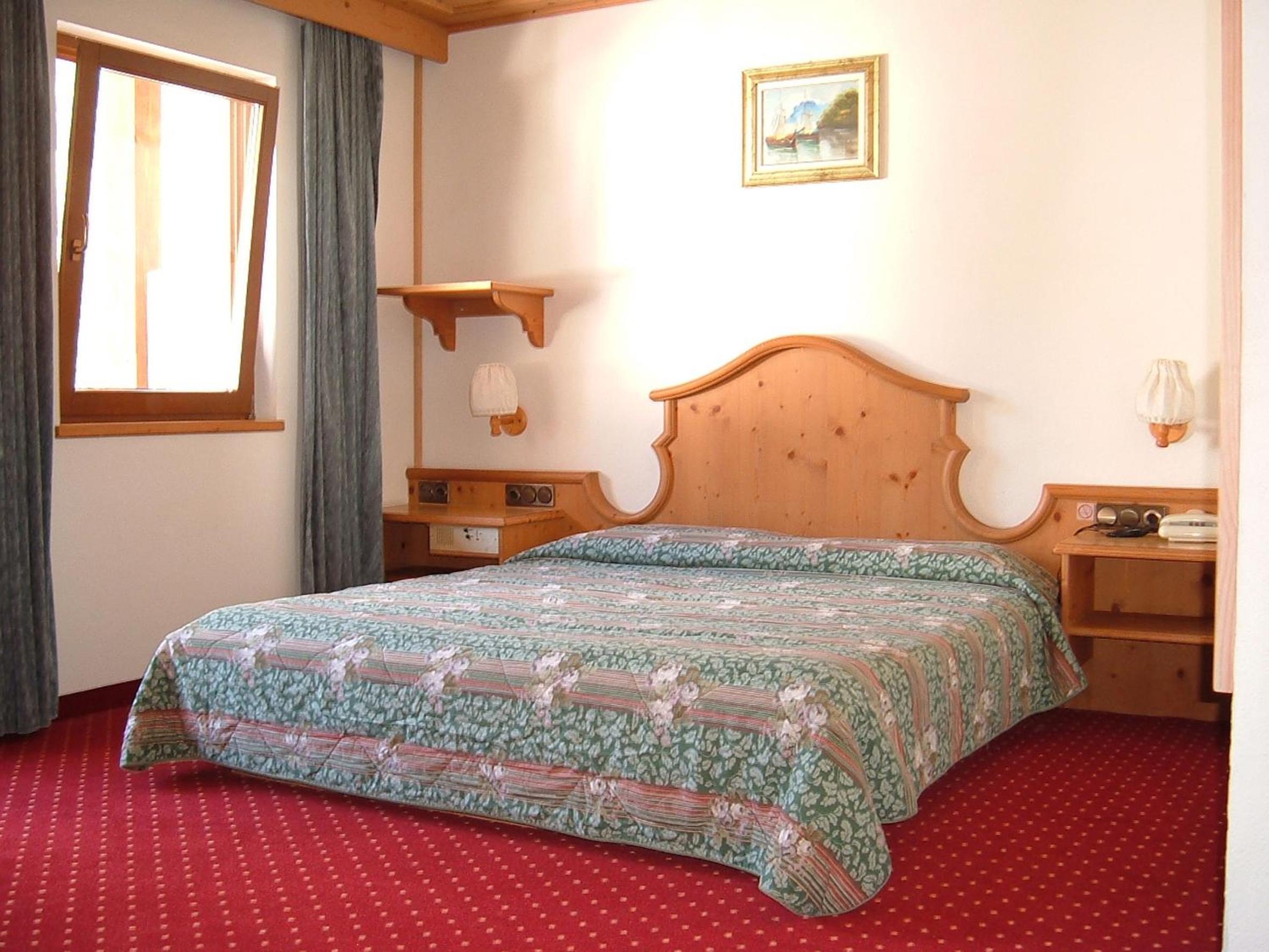 Double or Twin Room with Balcony photo 3