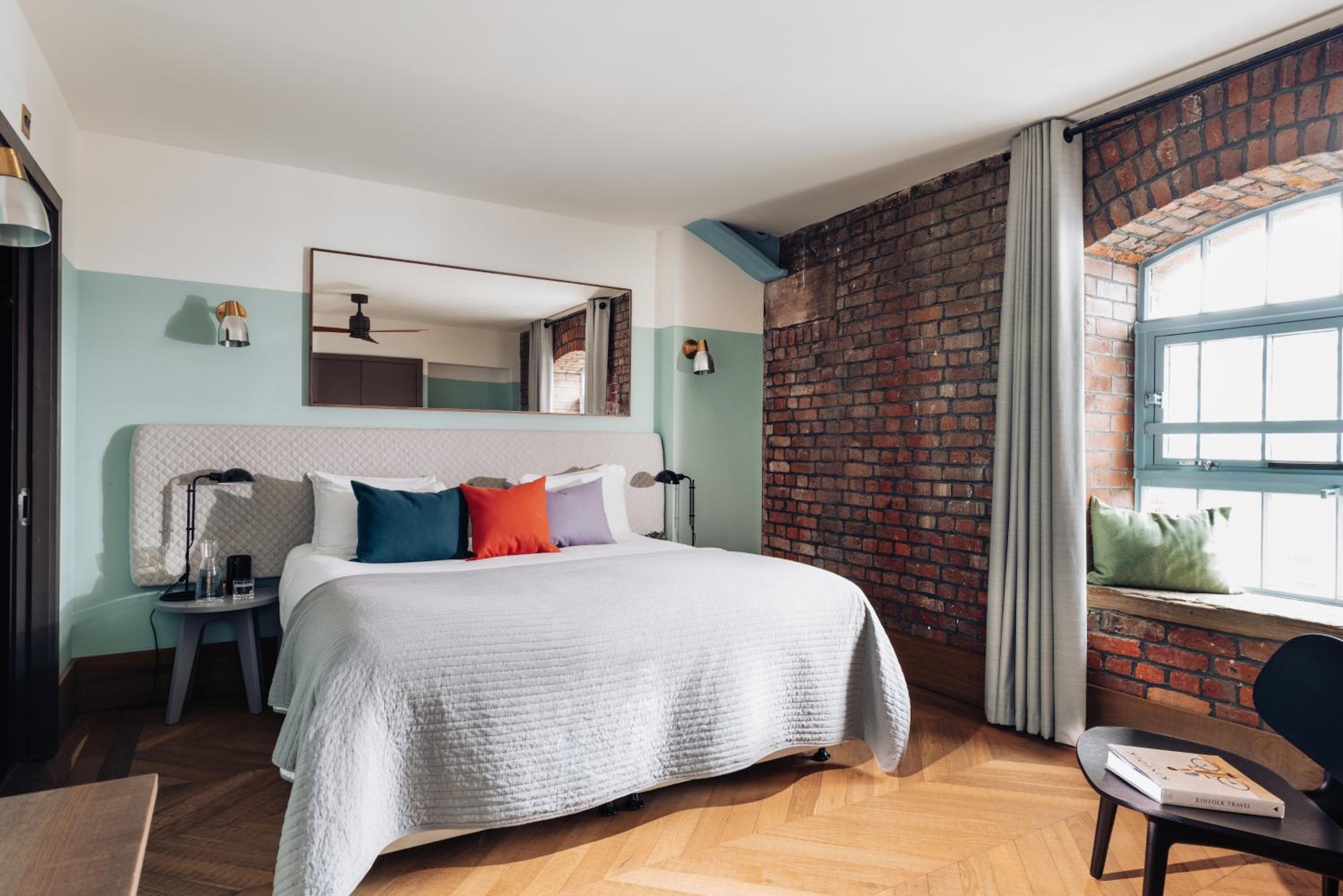 Two-Bedroom Loft Apartment - Photo 8
