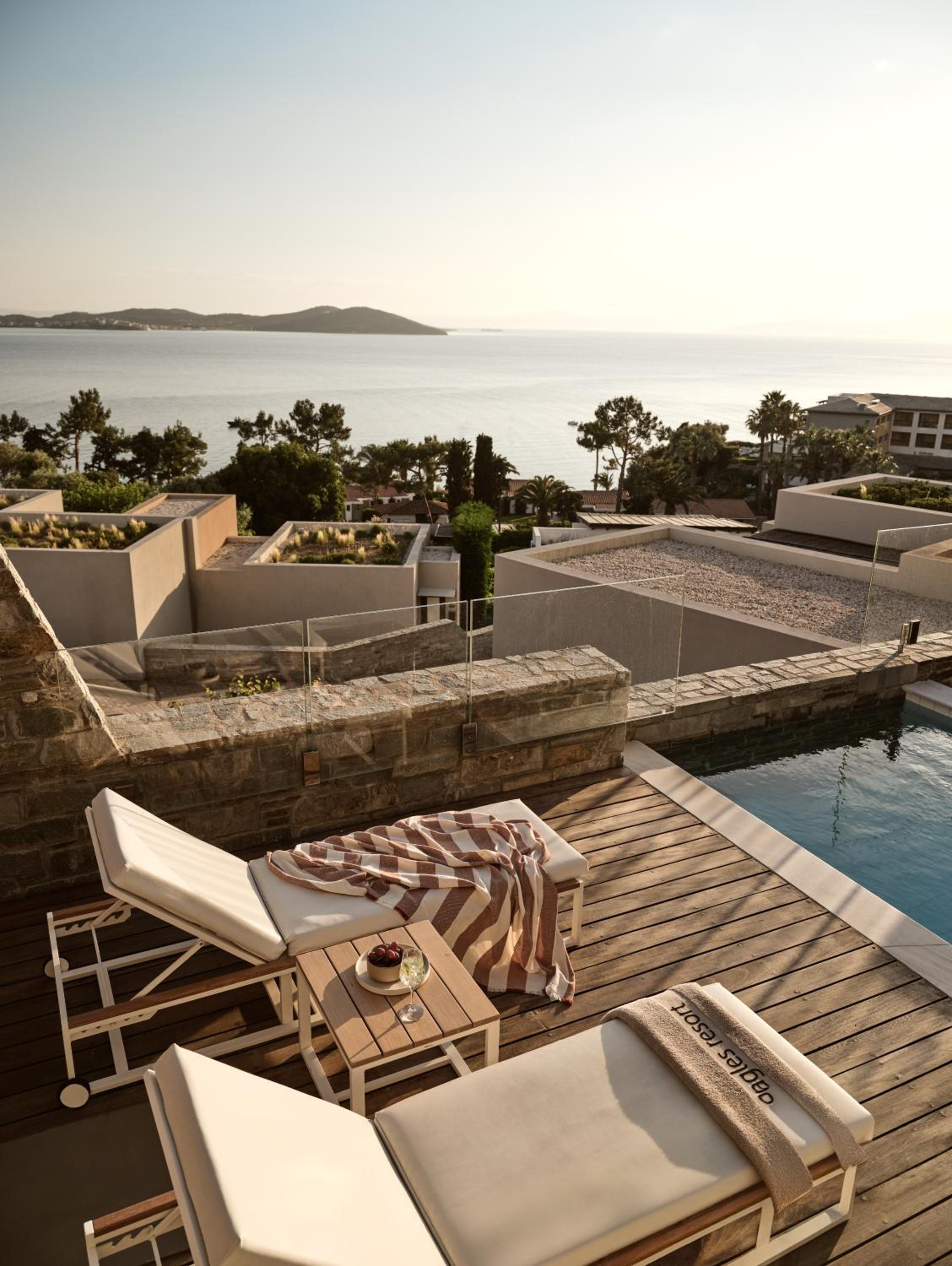 Ocean One-Bedroom Pool Villa with Complimentary Car