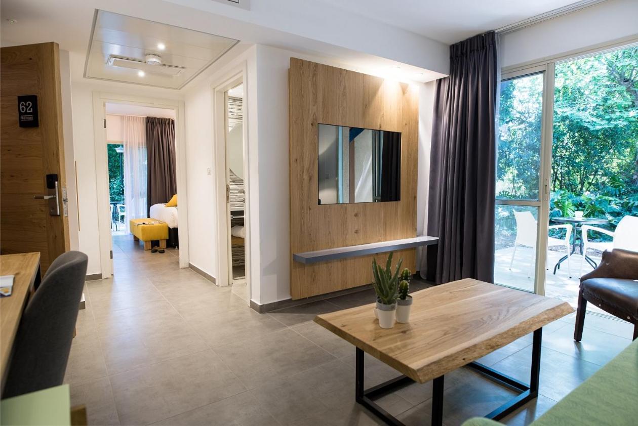 Premium Suite – Ground Floor (Triple)