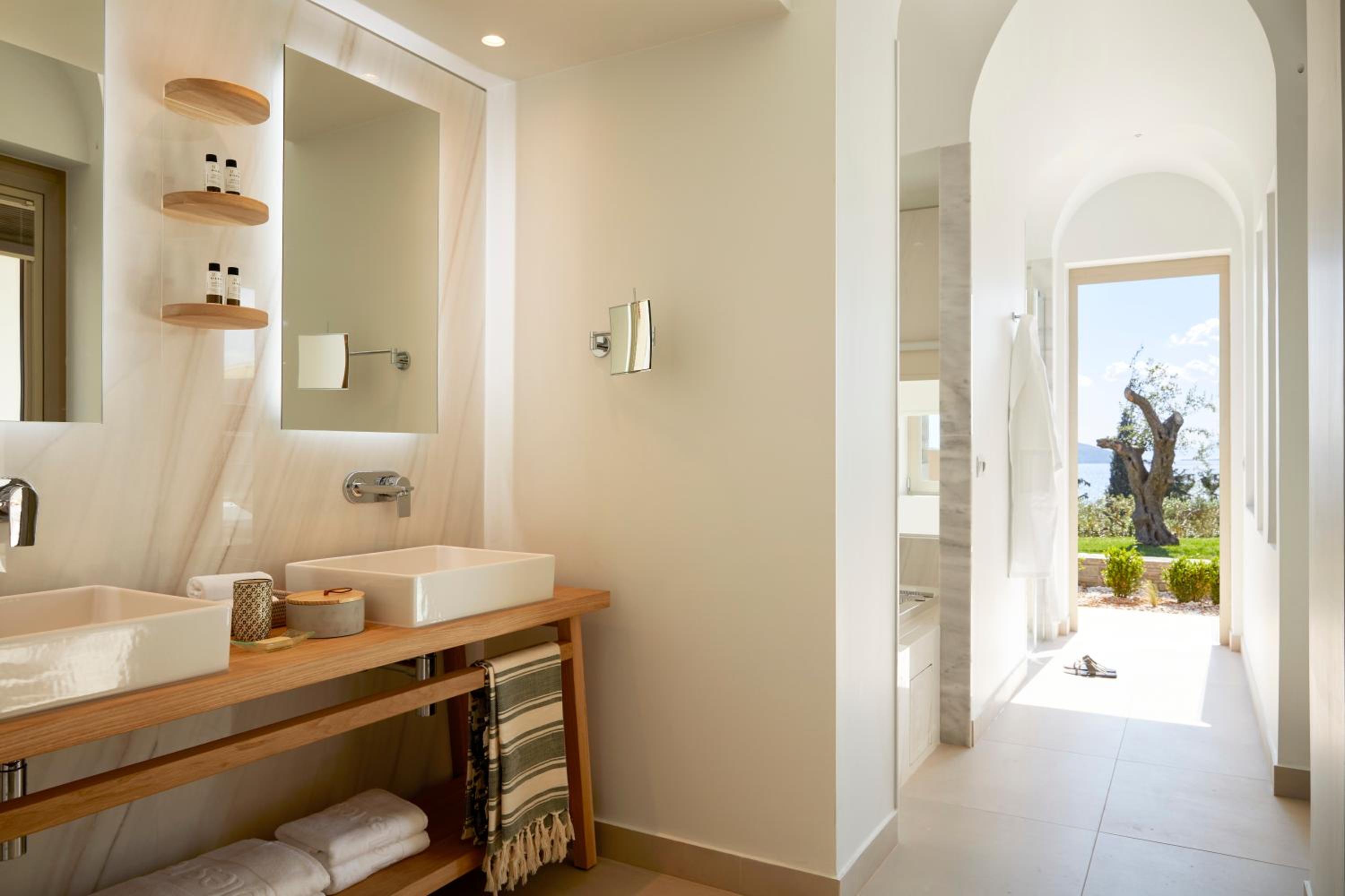 Ocean One Bedroom Pool Villa with Private Garden & Complimentary Car thumbnail 6