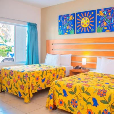 Standard Room, 2 Double Beds - Photo 1