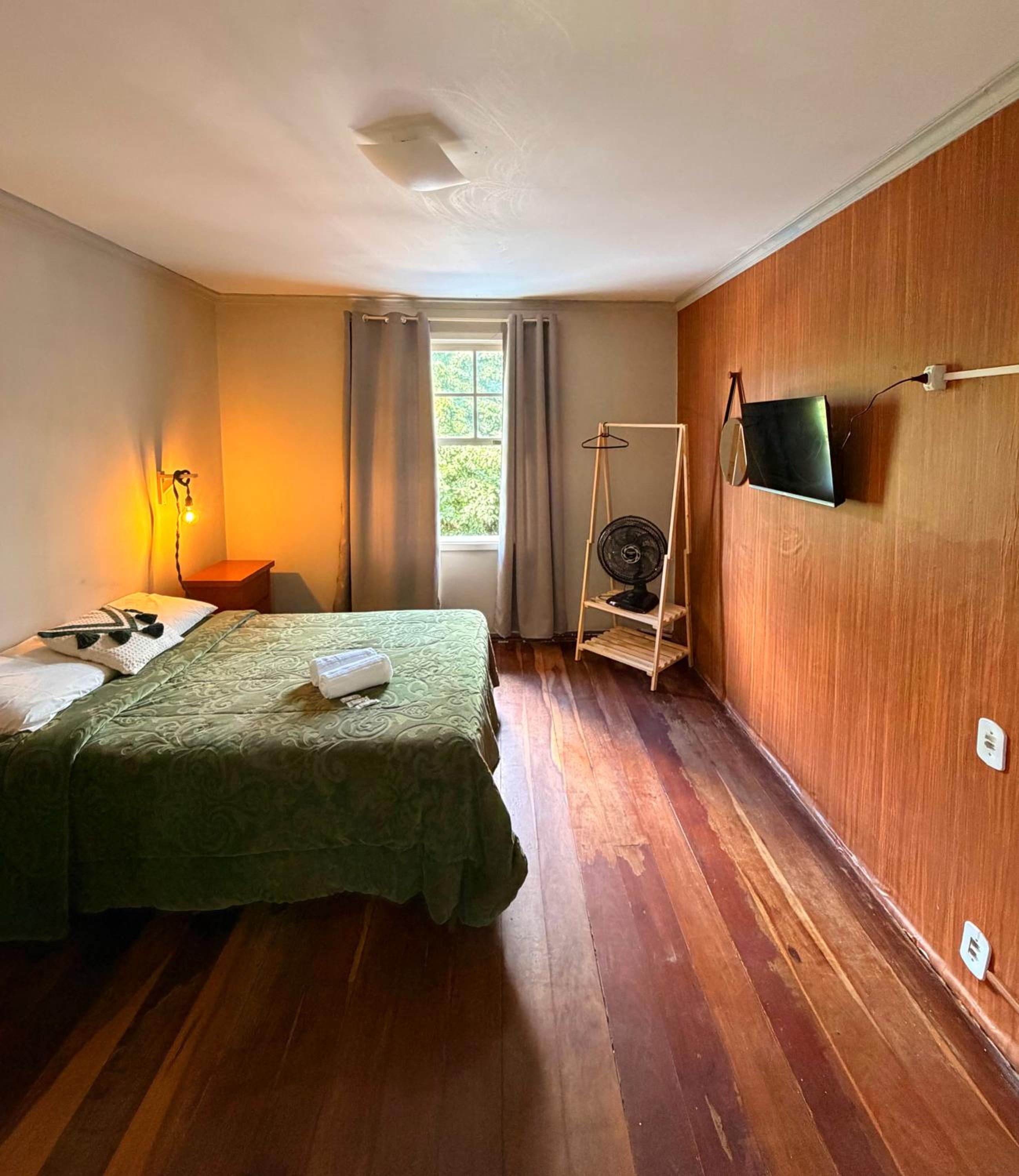 Large Double Room photo 1