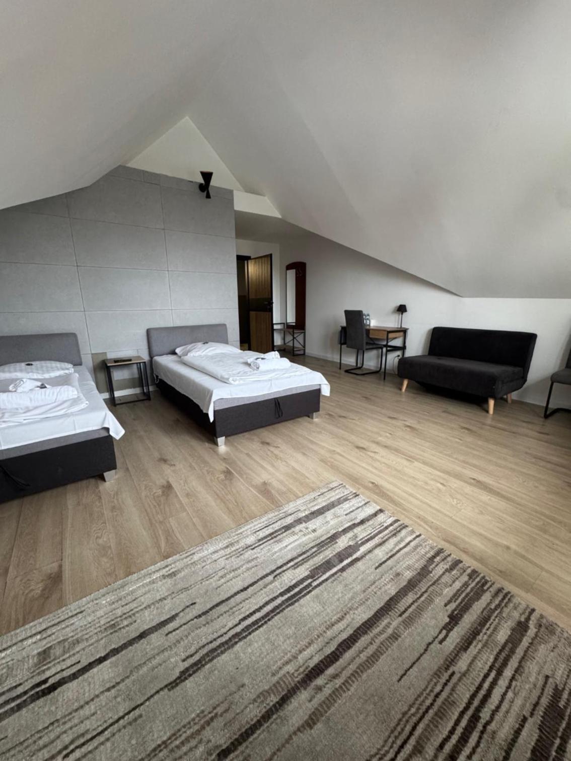 Standard Triple Room - Photo 4