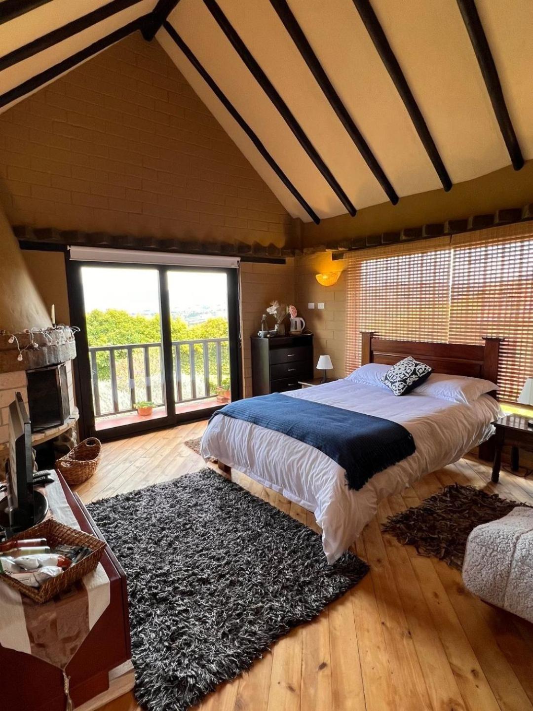Suite with Balcony photo 1
