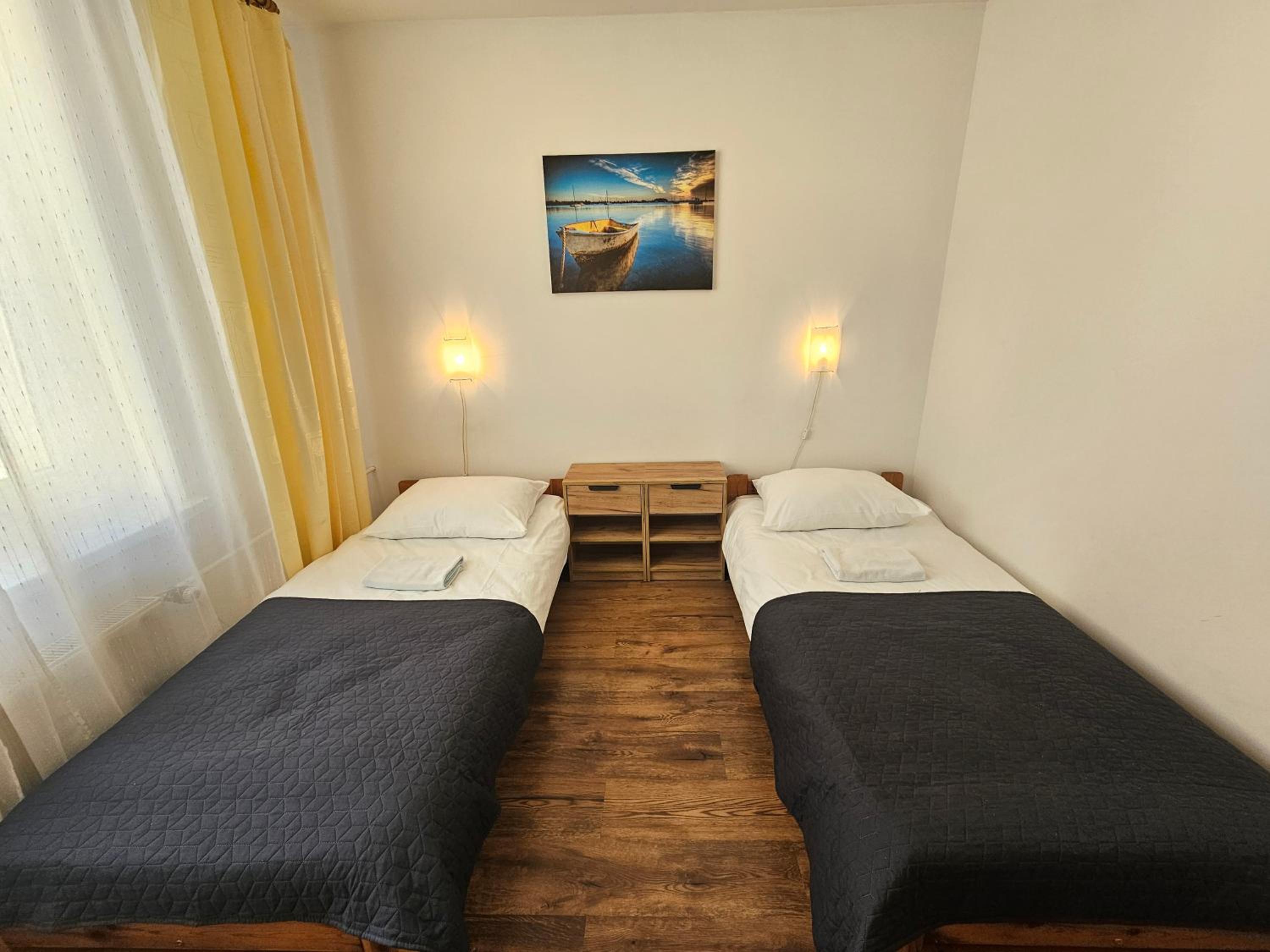 Standard Twin Room photo 2