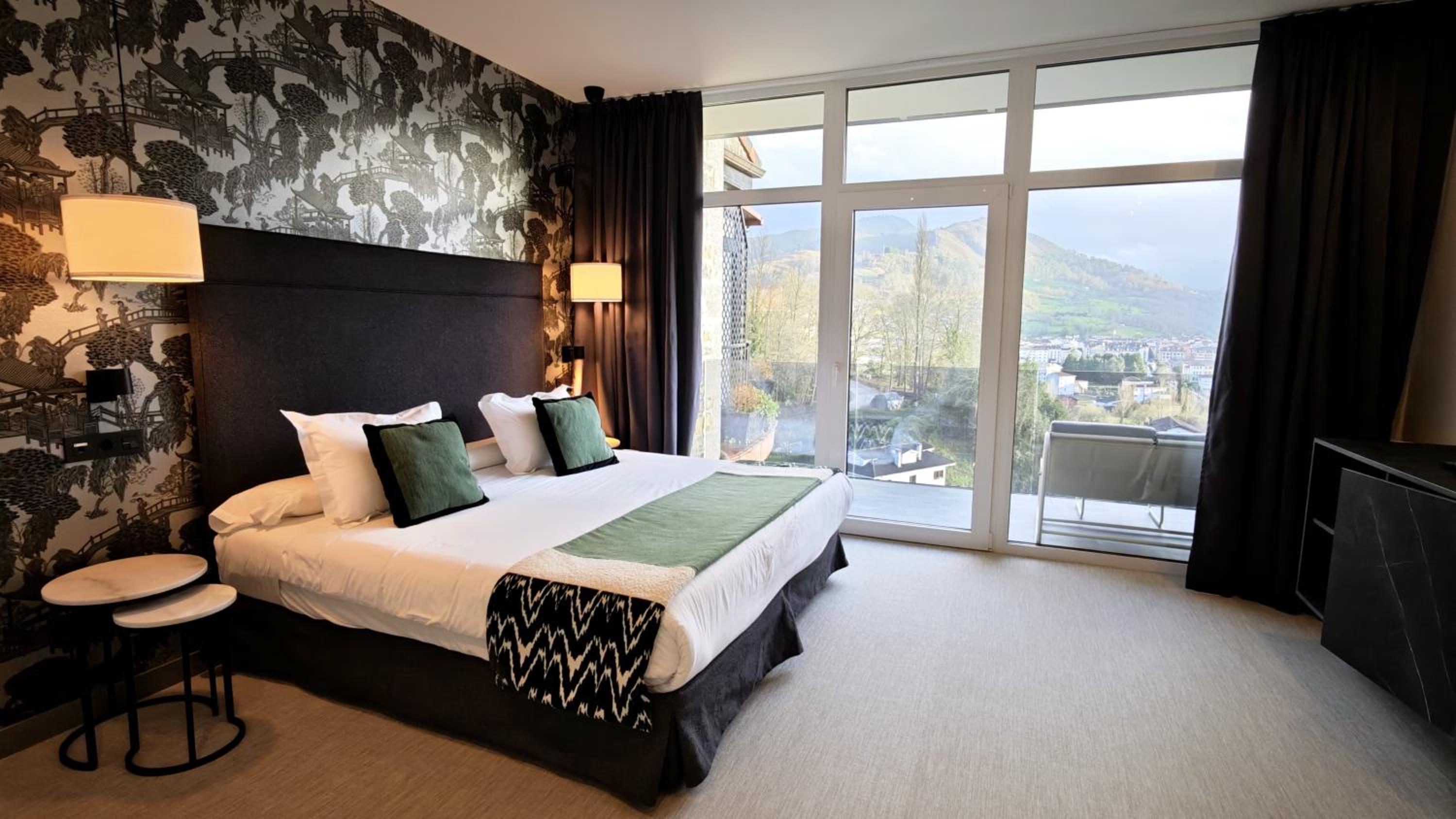 Junior Suite with Terrace photo 2