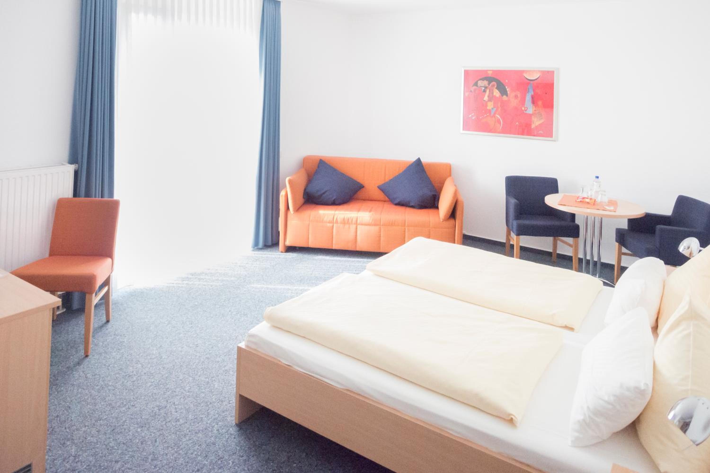 Double Room with Extra Bed photo 2
