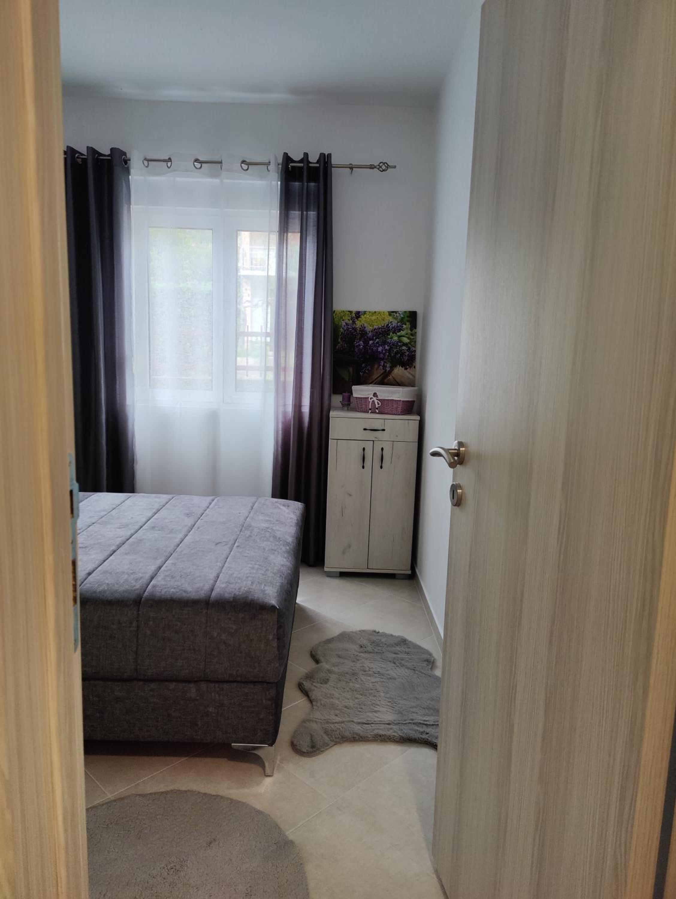 One-Bedroom Apartment with Garden View