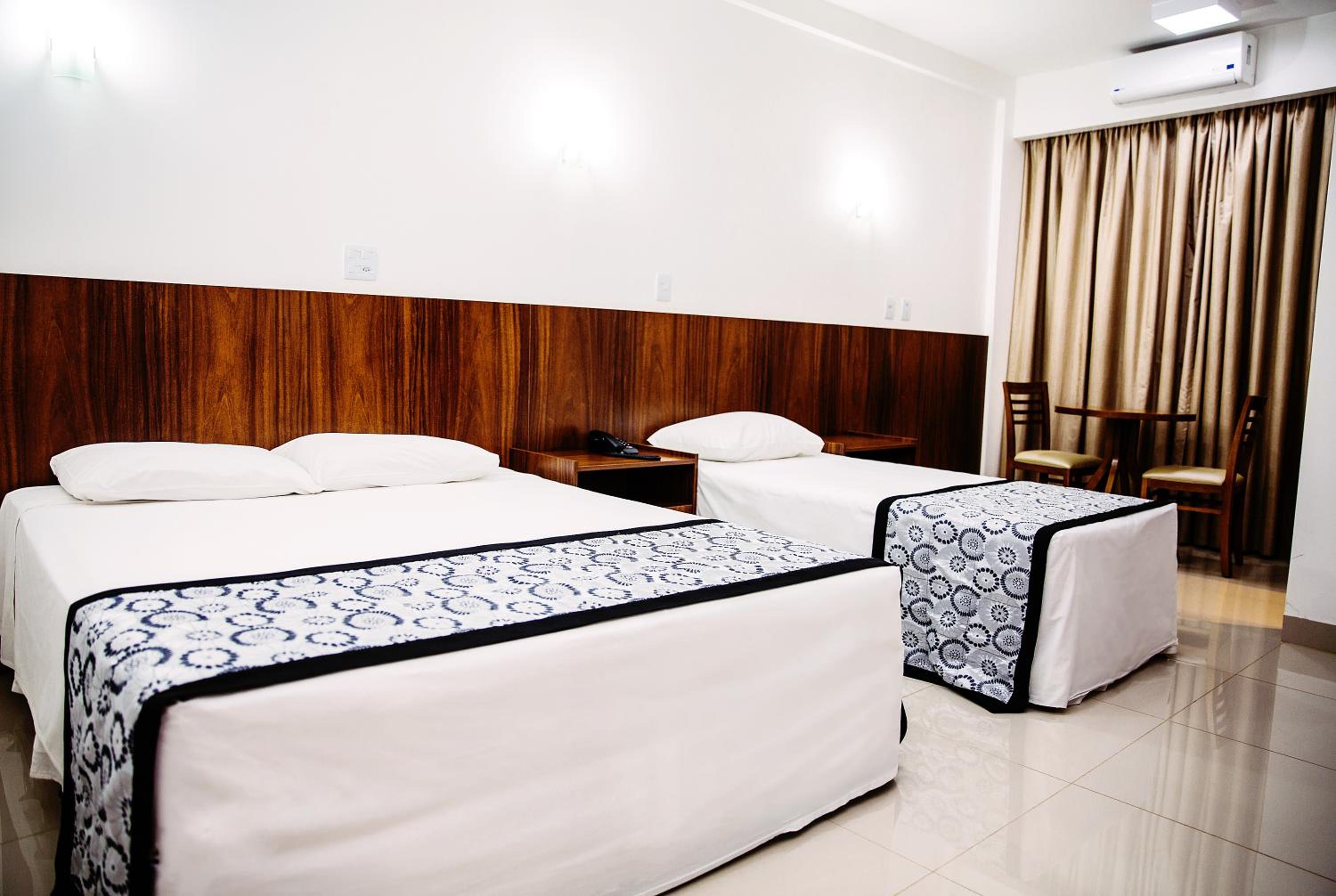 Deluxe Double or Twin Room photo 1