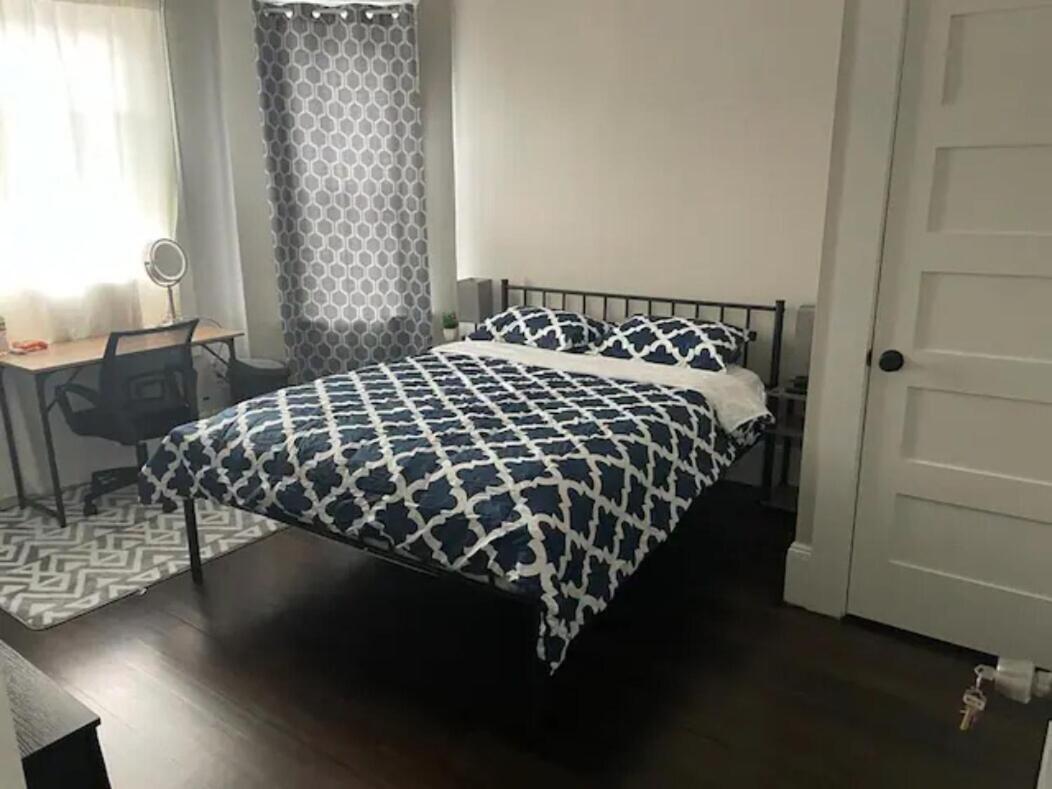Triple Room with Shared Bathroom photo 3