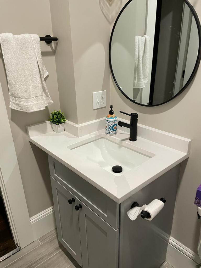 Double Room with Shared Bathroom photo 3